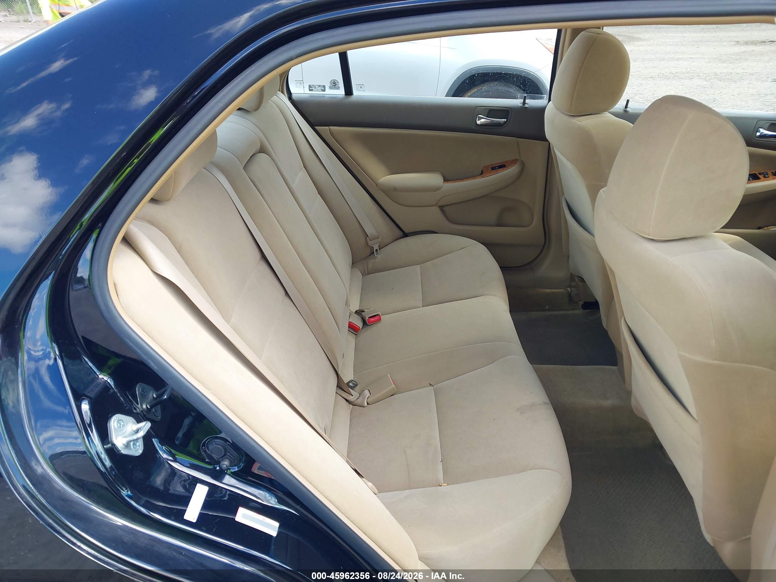 2005 Honda Accord 2.4 Ex Black vin: 1HGCM56775A193317