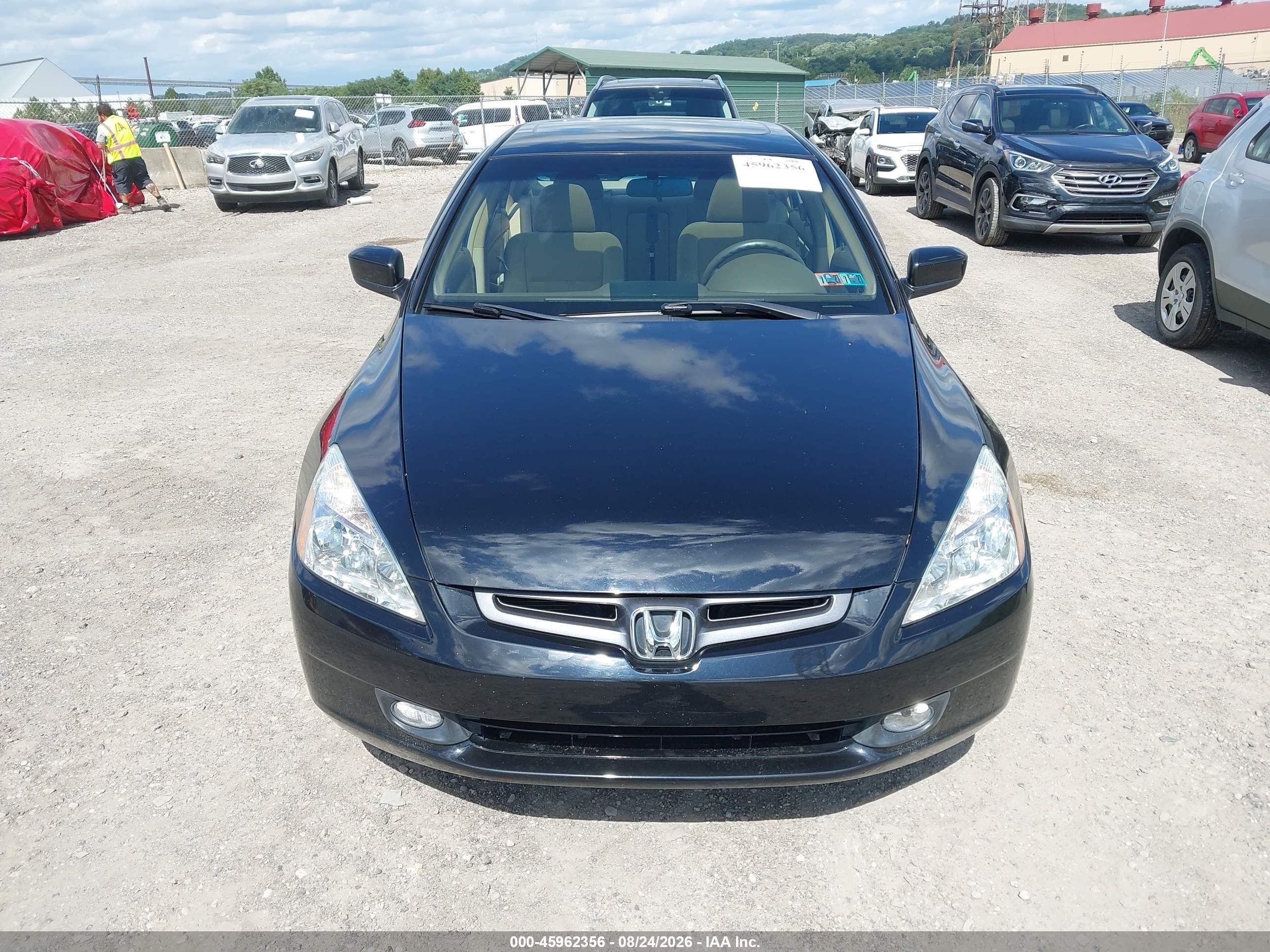 2005 Honda Accord 2.4 Ex Black vin: 1HGCM56775A193317