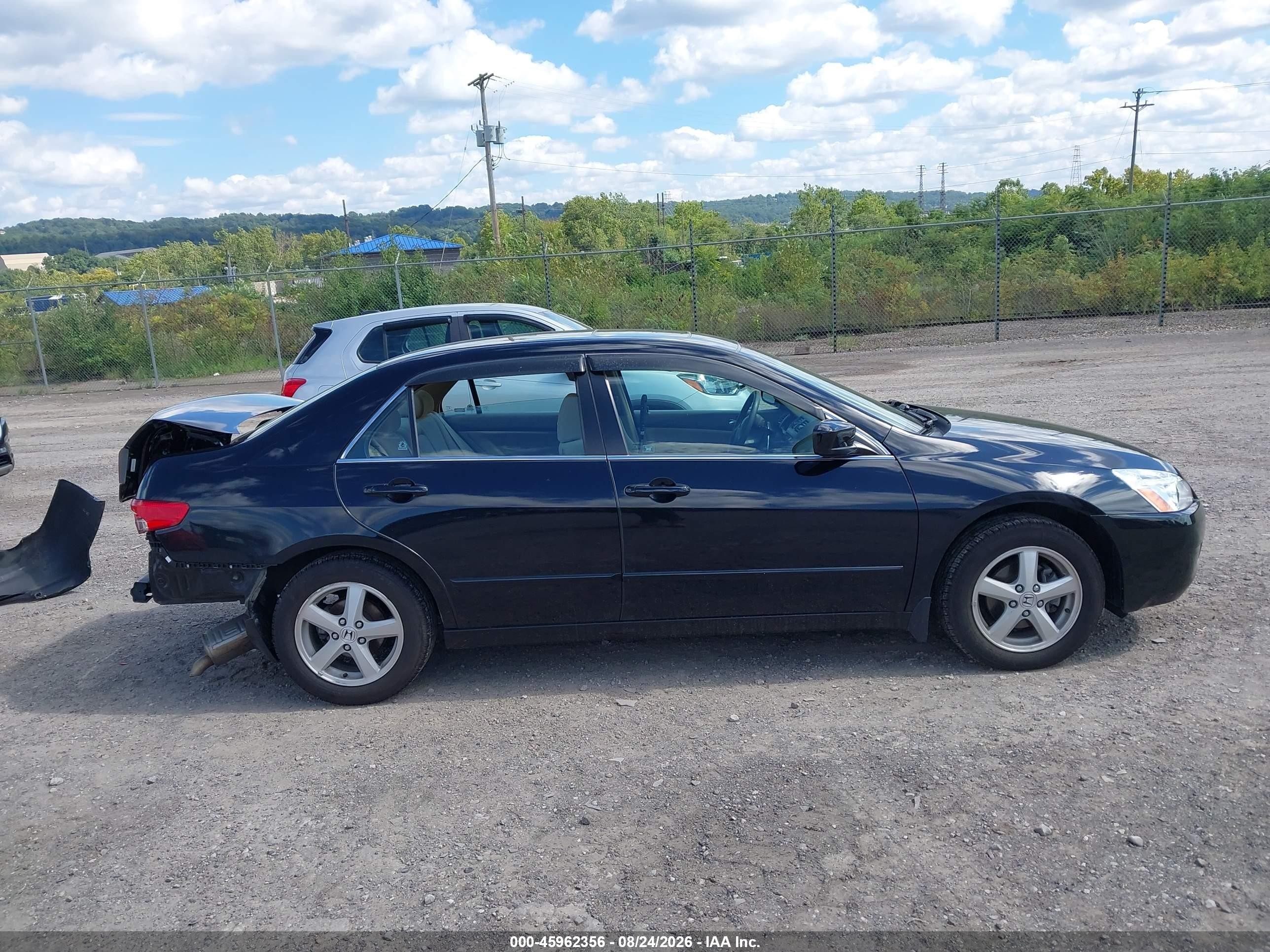 2005 Honda Accord 2.4 Ex Black vin: 1HGCM56775A193317