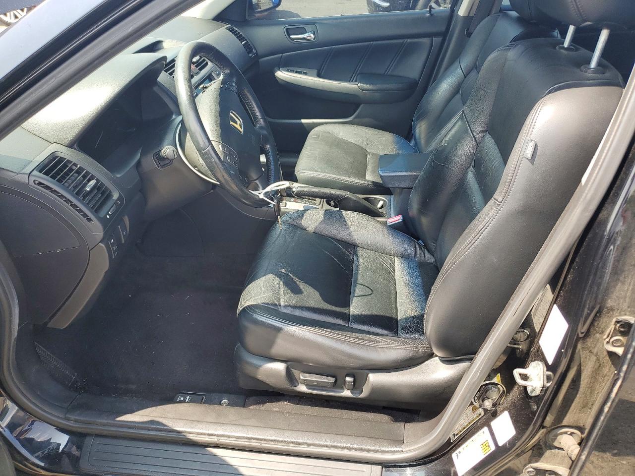 2007 Honda Accord Ex Black vin: 1HGCM56777A171840