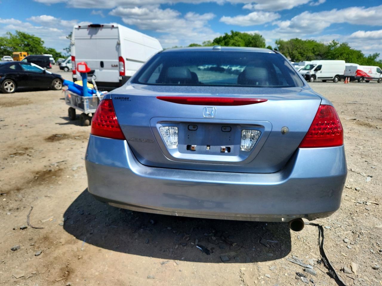 2007 Honda Accord Ex Серый vin: 1HGCM56777A200611