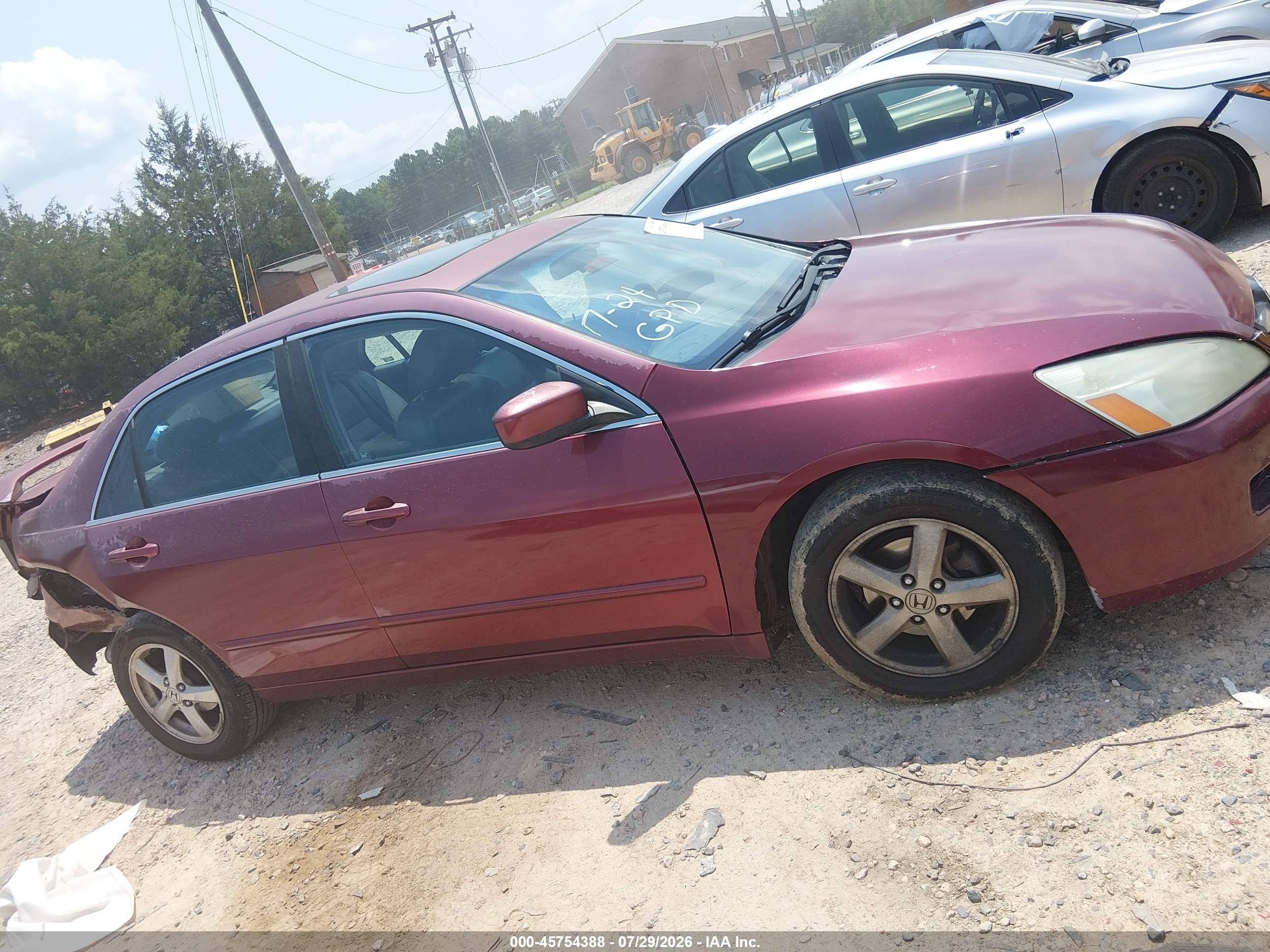 2005 Honda Accord 2.4 Ex Красный vin: 1HGCM56785A082212