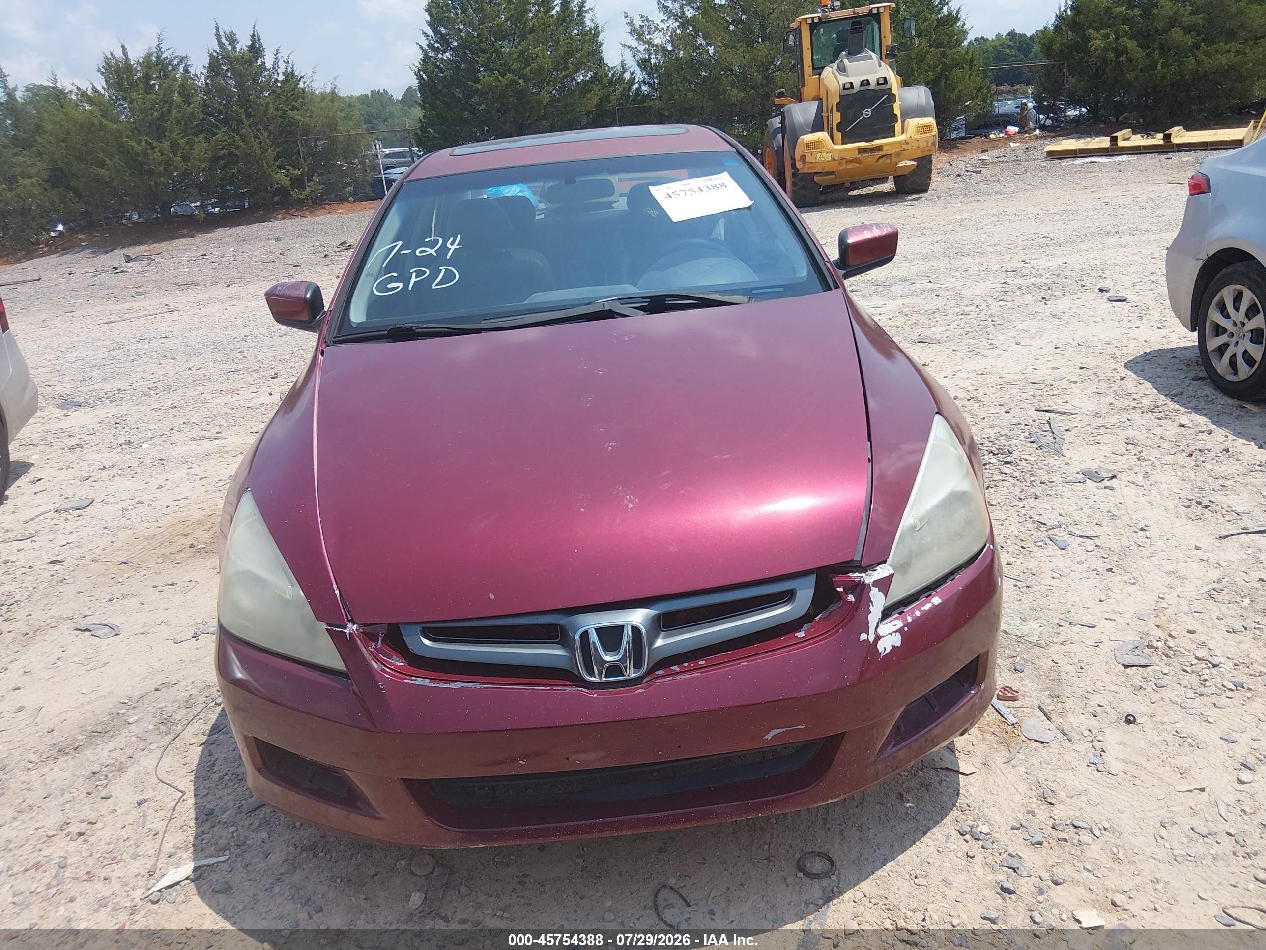 2005 Honda Accord 2.4 Ex Красный vin: 1HGCM56785A082212