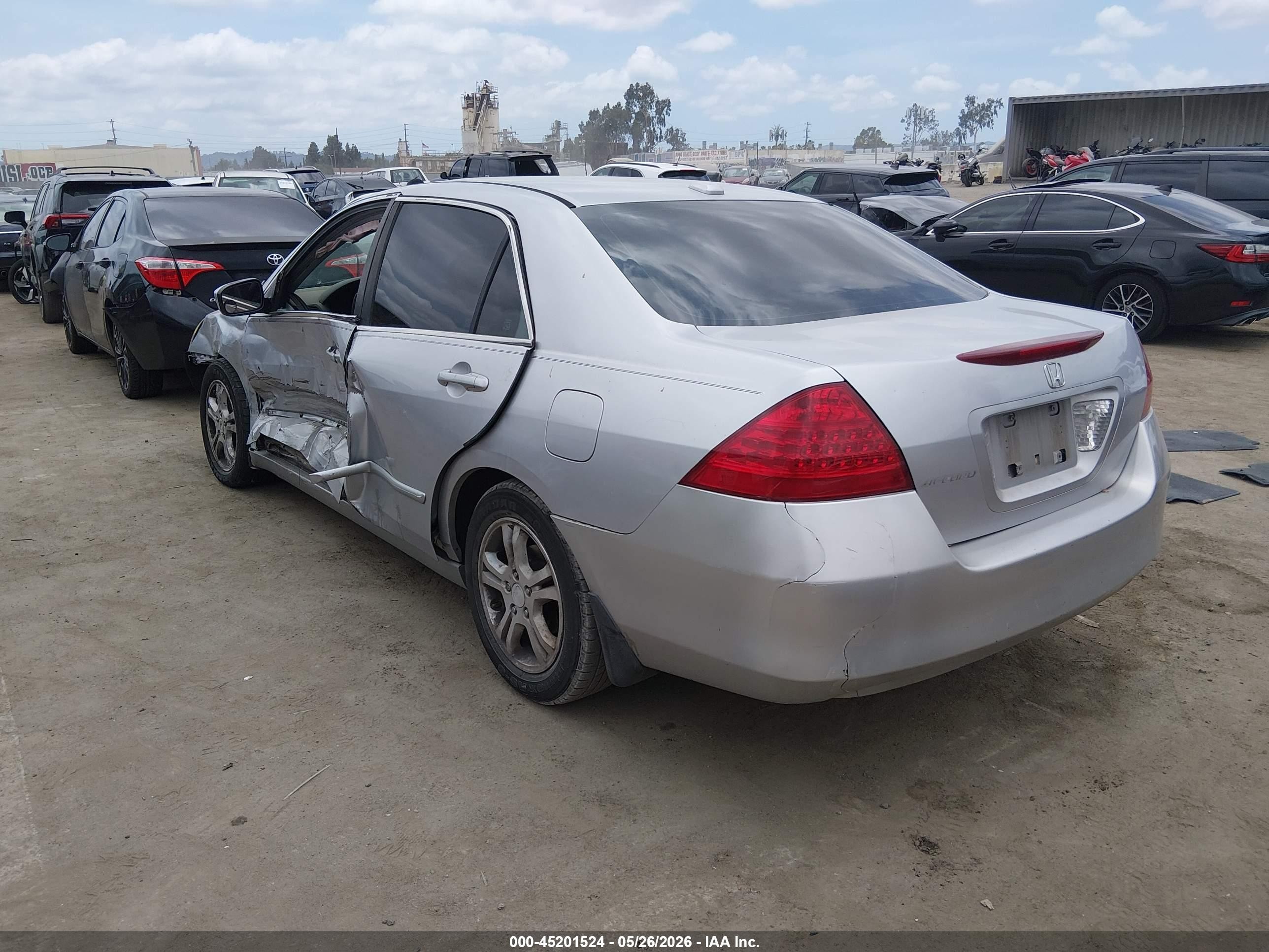 2007 Honda Accord 2.4 Ex Silver vin: 1HGCM56787A044157