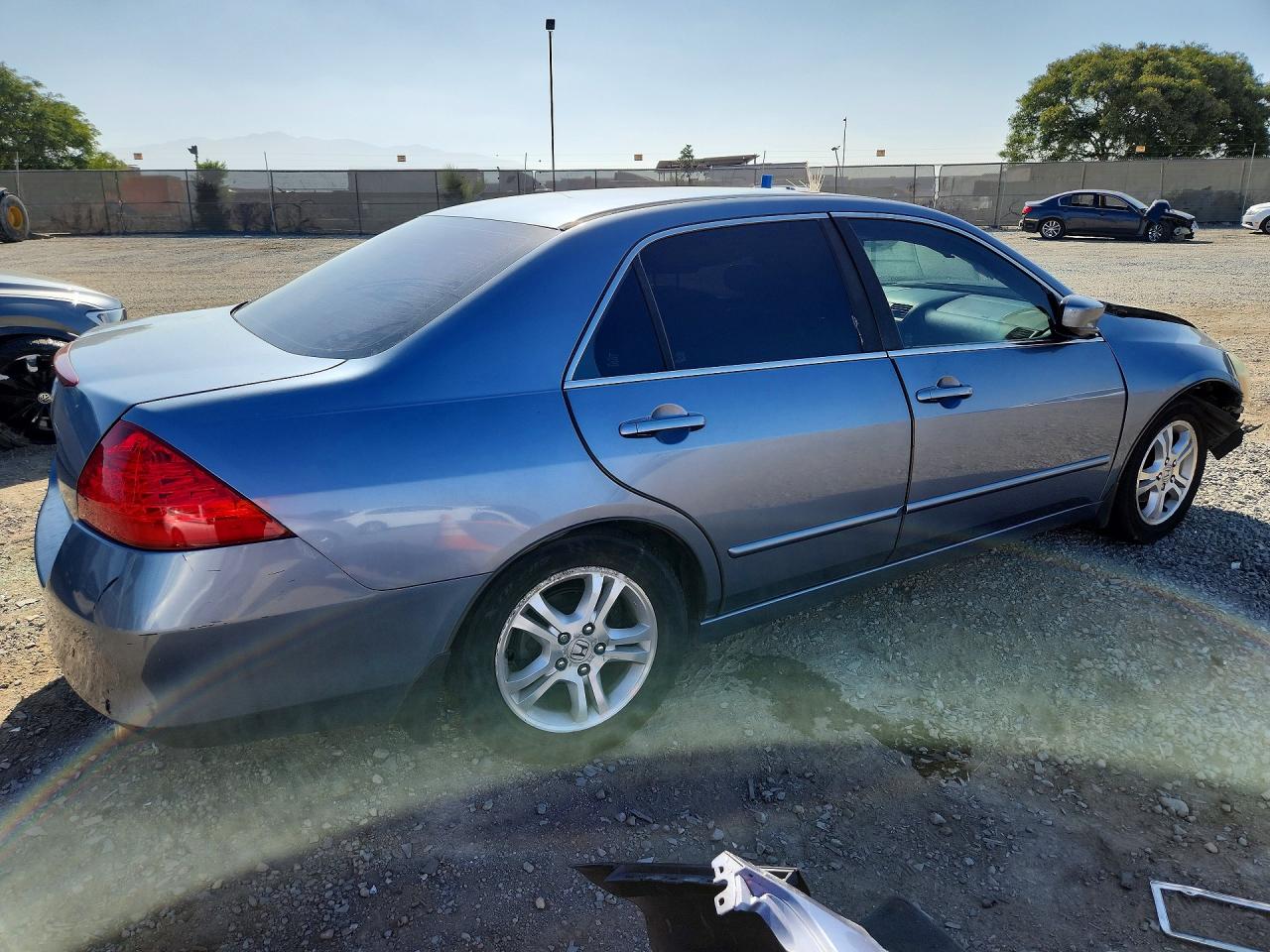 2007 Honda Accord Ex Blue vin: 1HGCM56787A203582