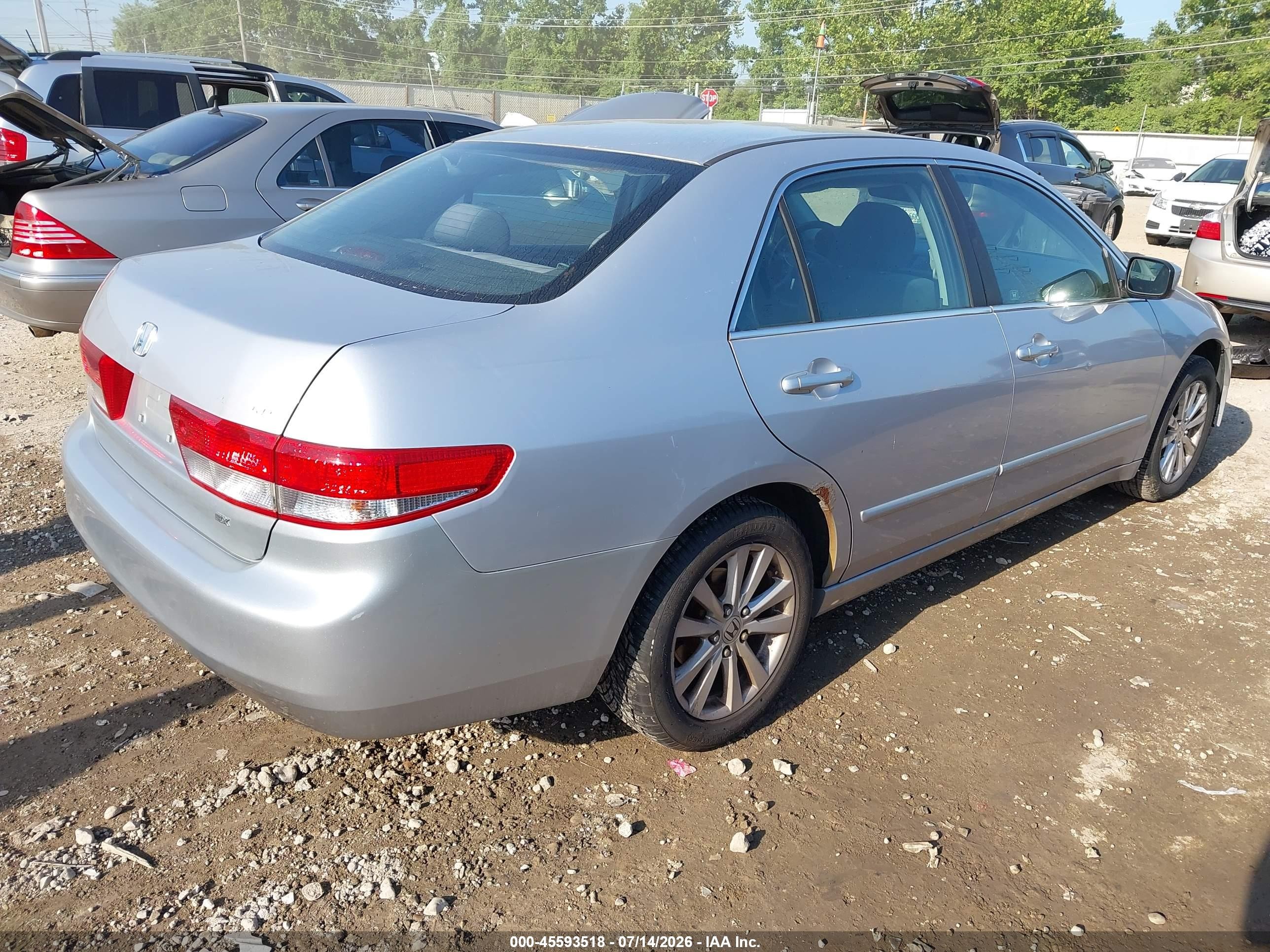 2004 Honda Accord 2.4 Ex Серебряный vin: 1HGCM56794A109836