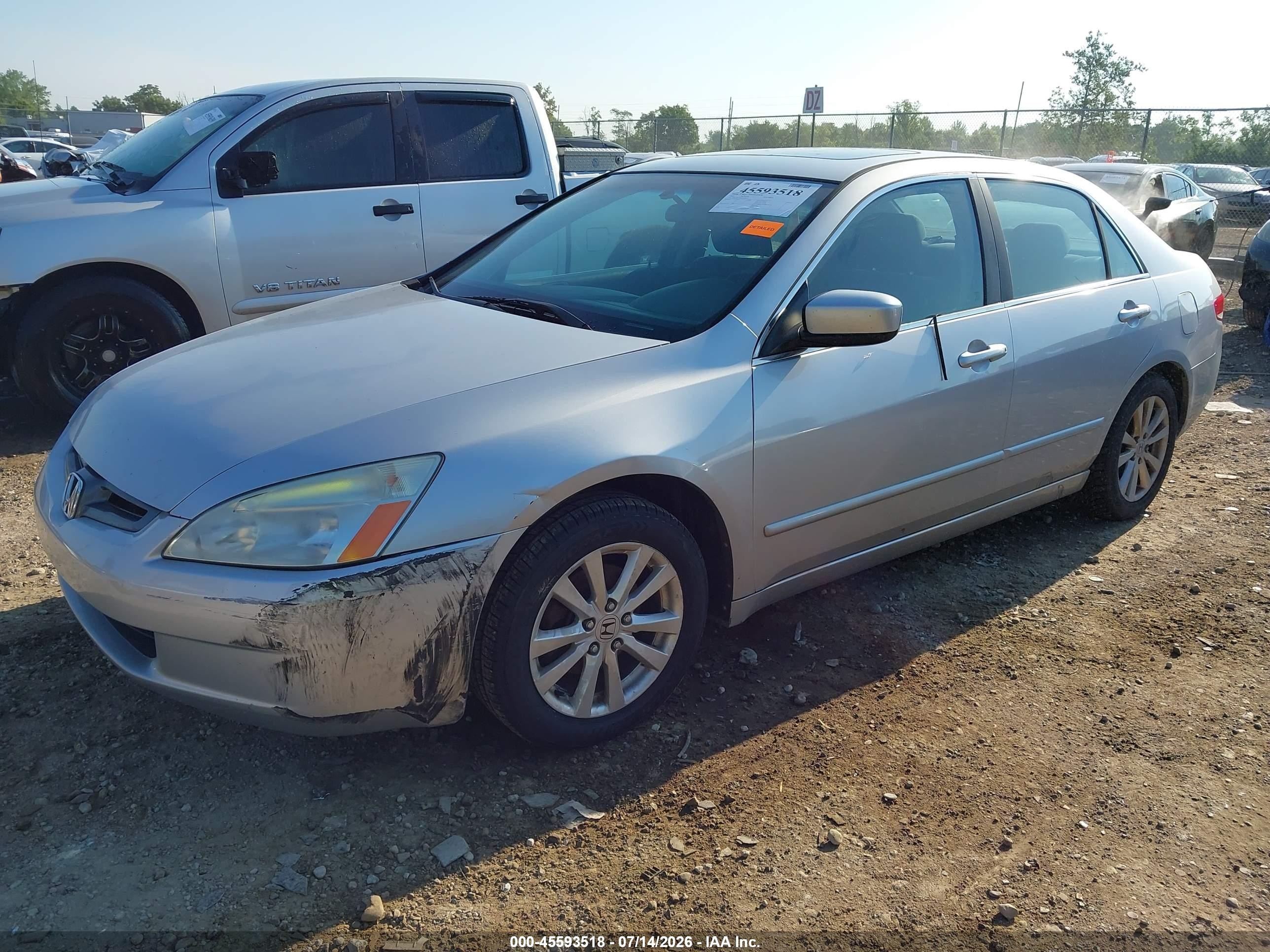 2004 Honda Accord 2.4 Ex Серебряный vin: 1HGCM56794A109836