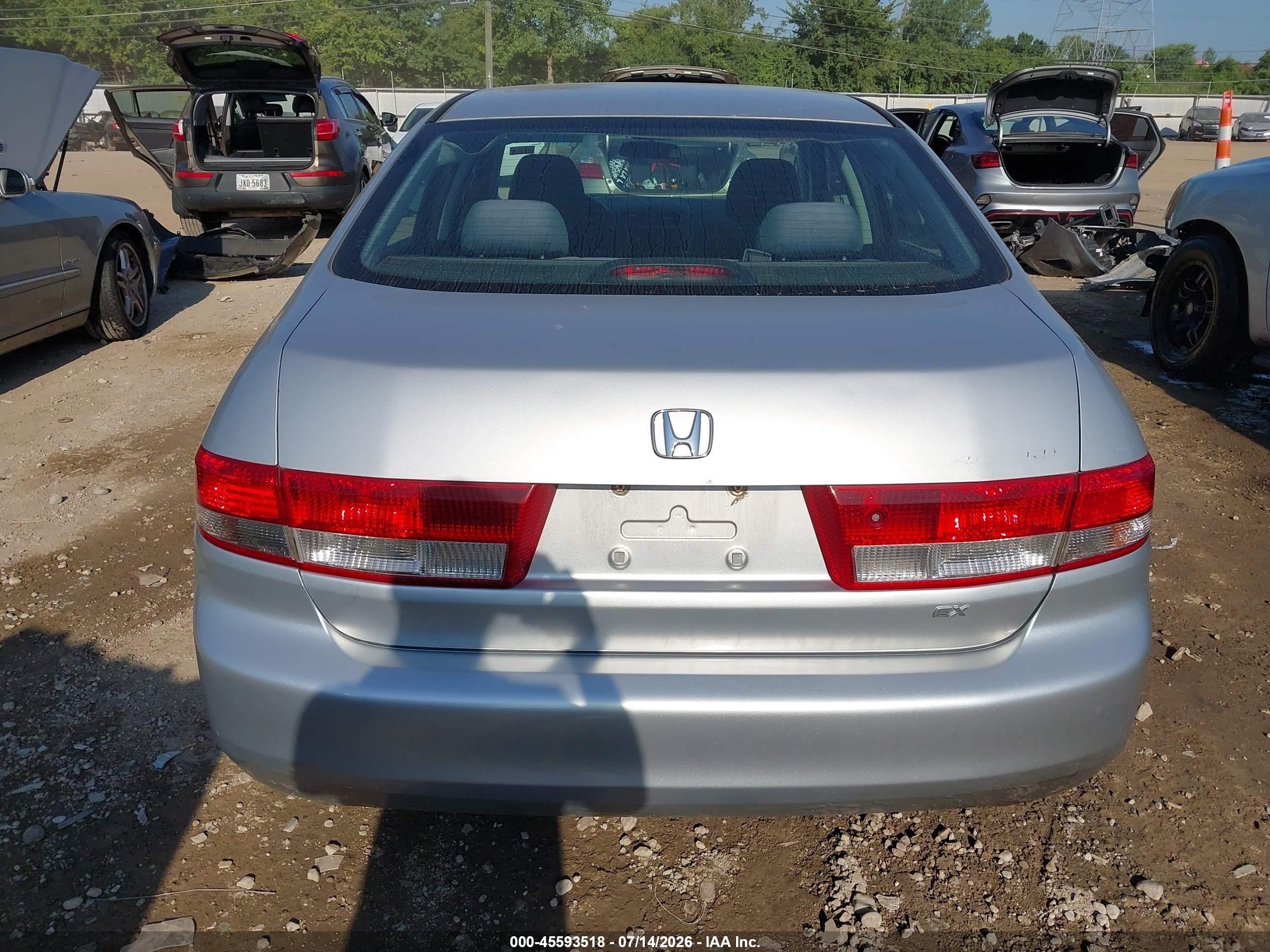 2004 Honda Accord 2.4 Ex Серебряный vin: 1HGCM56794A109836