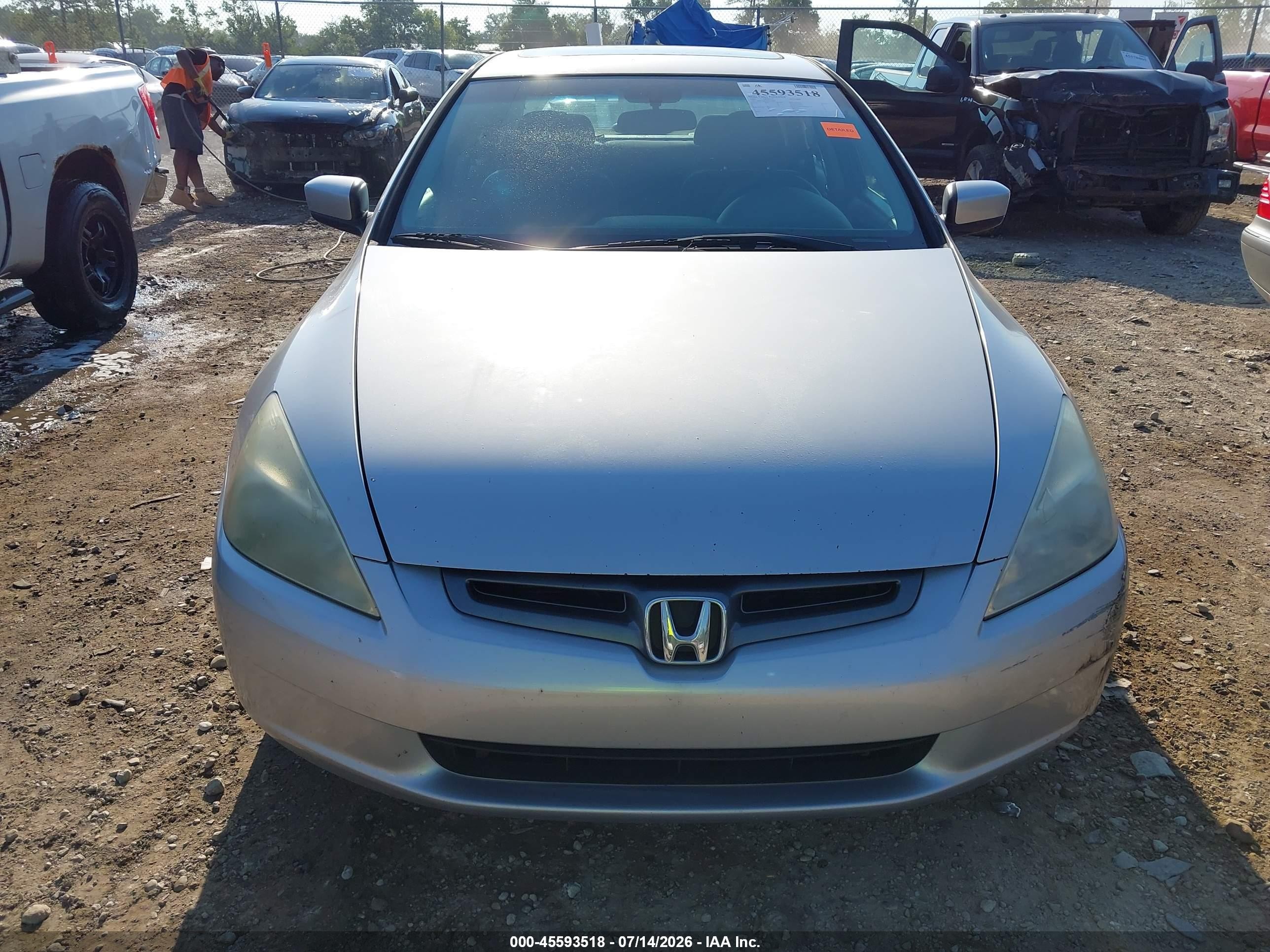 2004 Honda Accord 2.4 Ex Серебряный vin: 1HGCM56794A109836