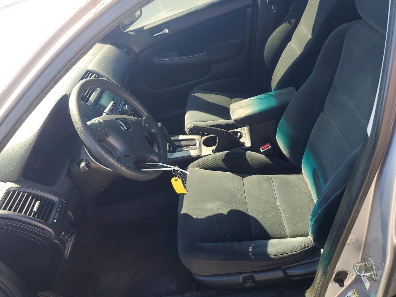 2004 Honda Accord Ex Silver vin: 1HGCM56794A143405