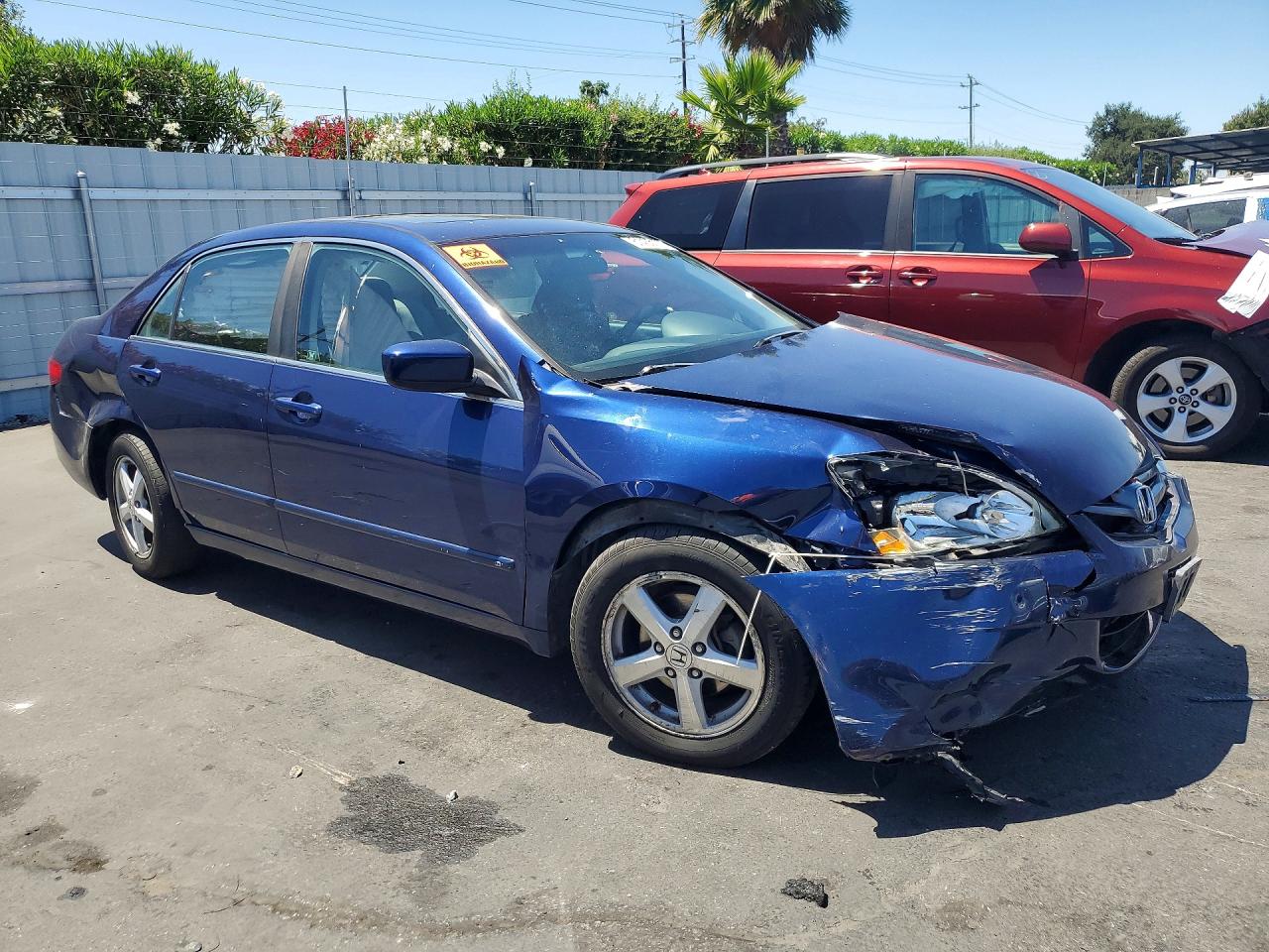 2005 Honda Accord Ex Blue vin: 1HGCM56795A090805