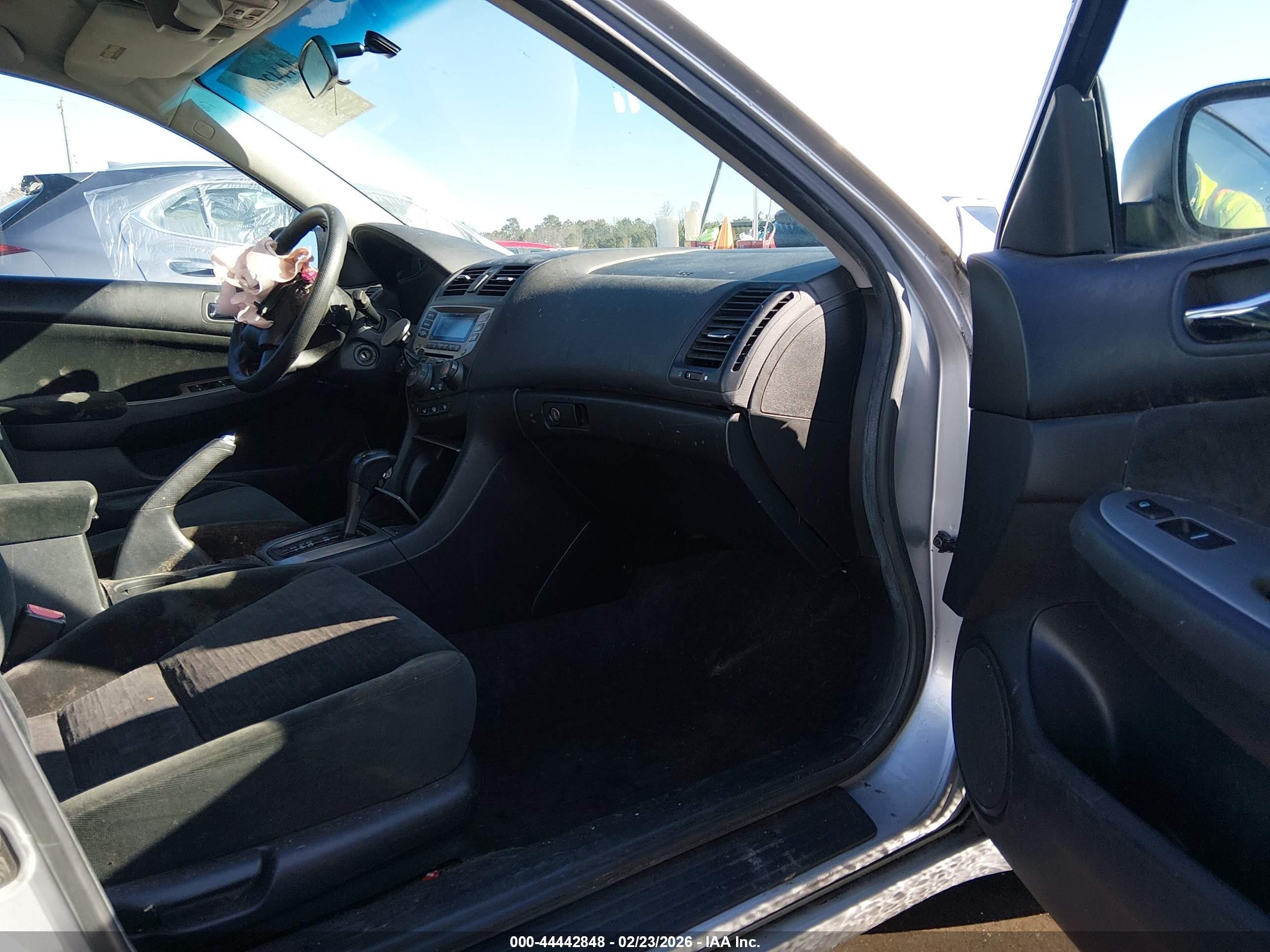 2006 Honda Accord 2.4 Ex Silver vin: 1HGCM56796A073066