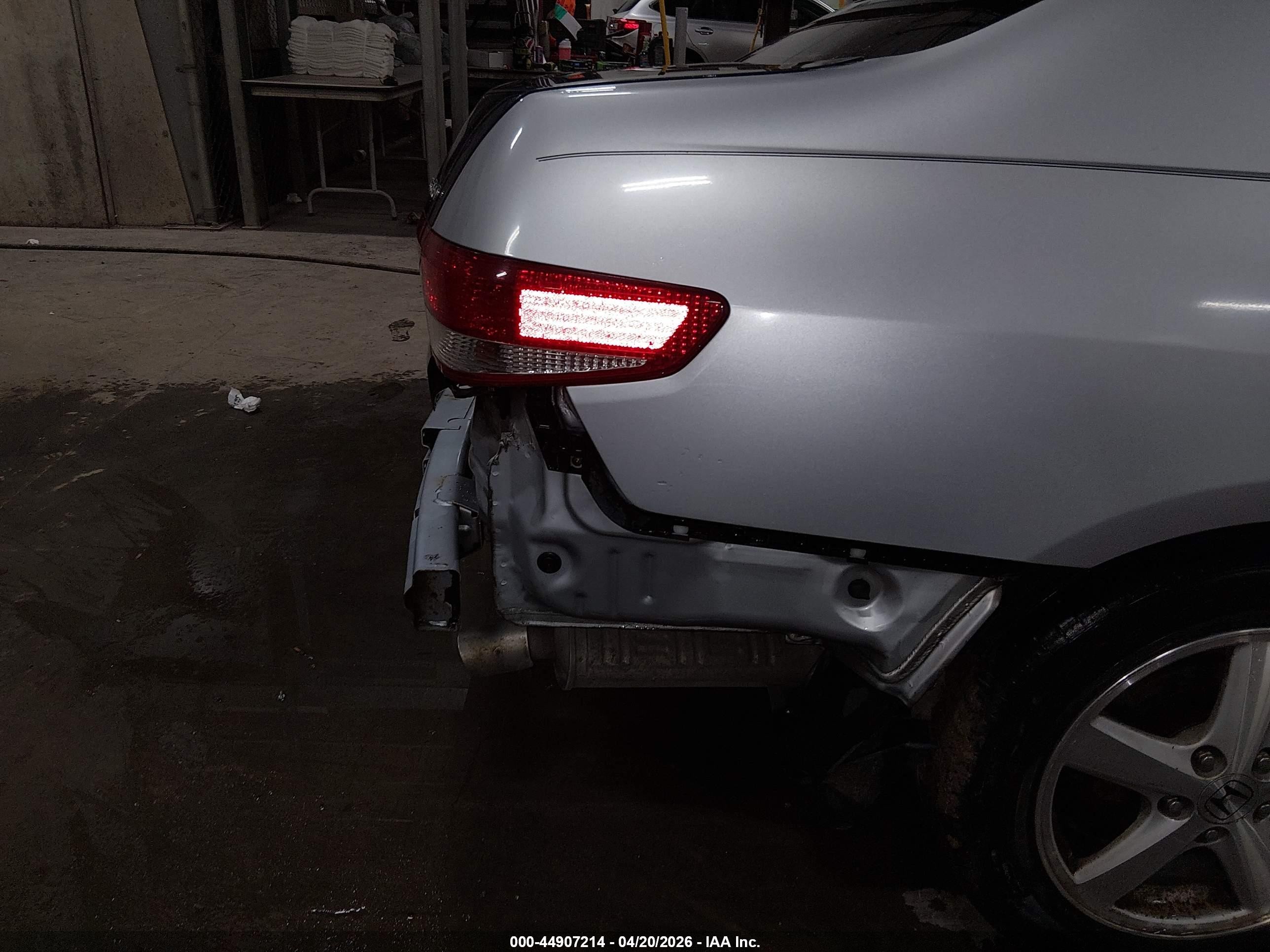 2004 Honda Accord 2.4 Ex Gray vin: 1HGCM567X4A020387