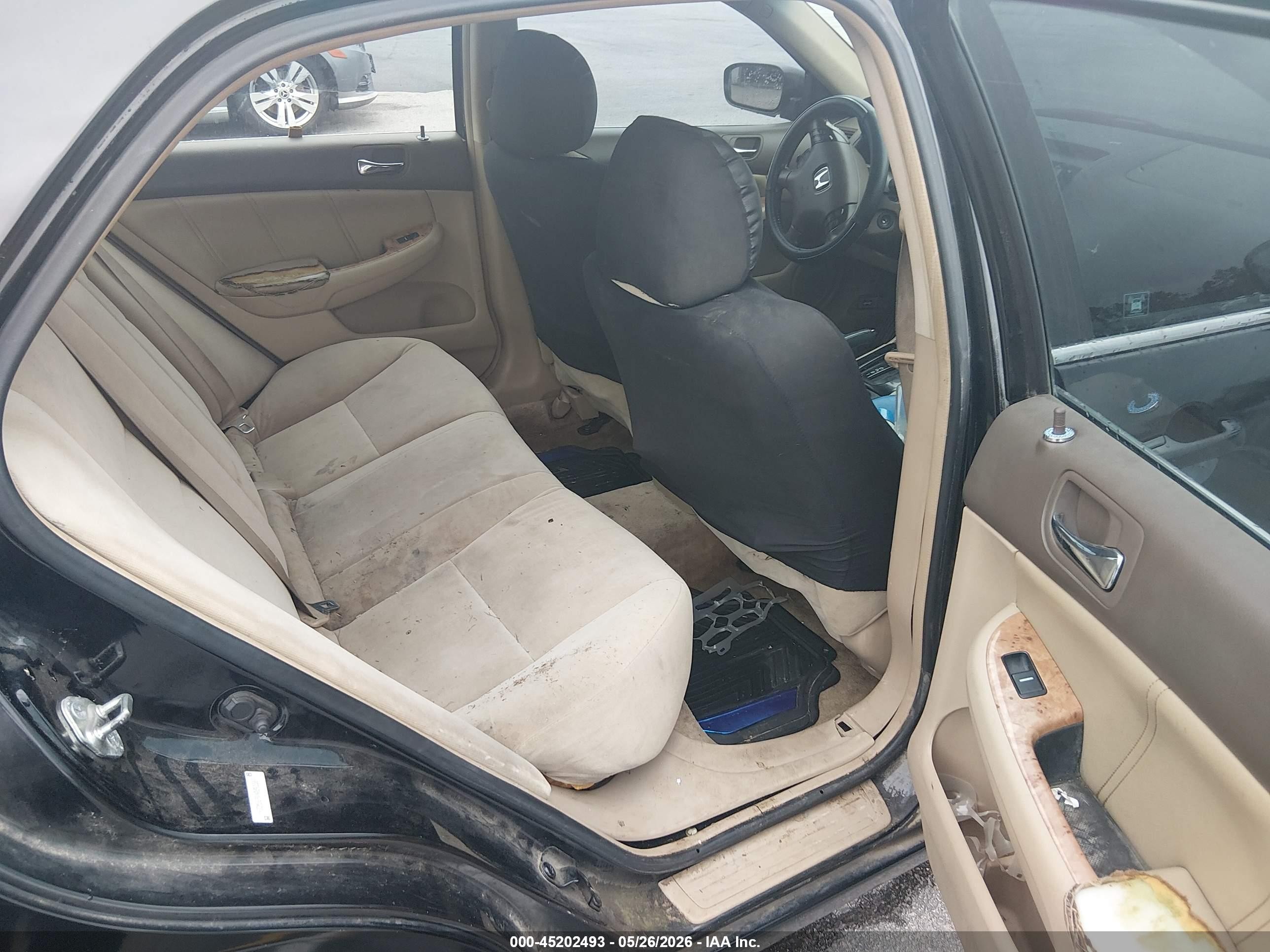 2004 Honda Accord 2.4 Ex Black vin: 1HGCM567X4A041367