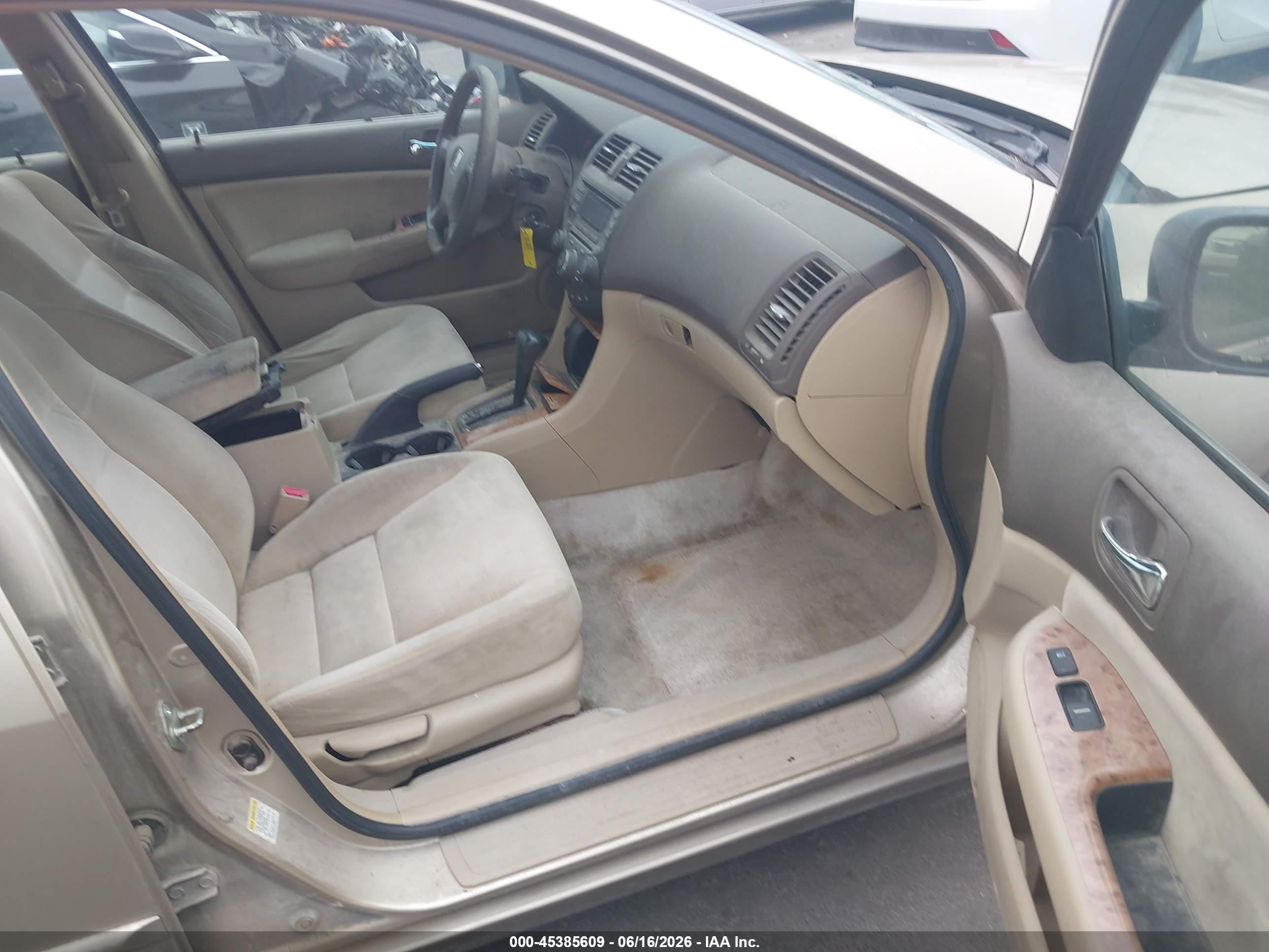 2005 Honda Accord 2.4 Ex Champagne vin: 1HGCM567X5A053228