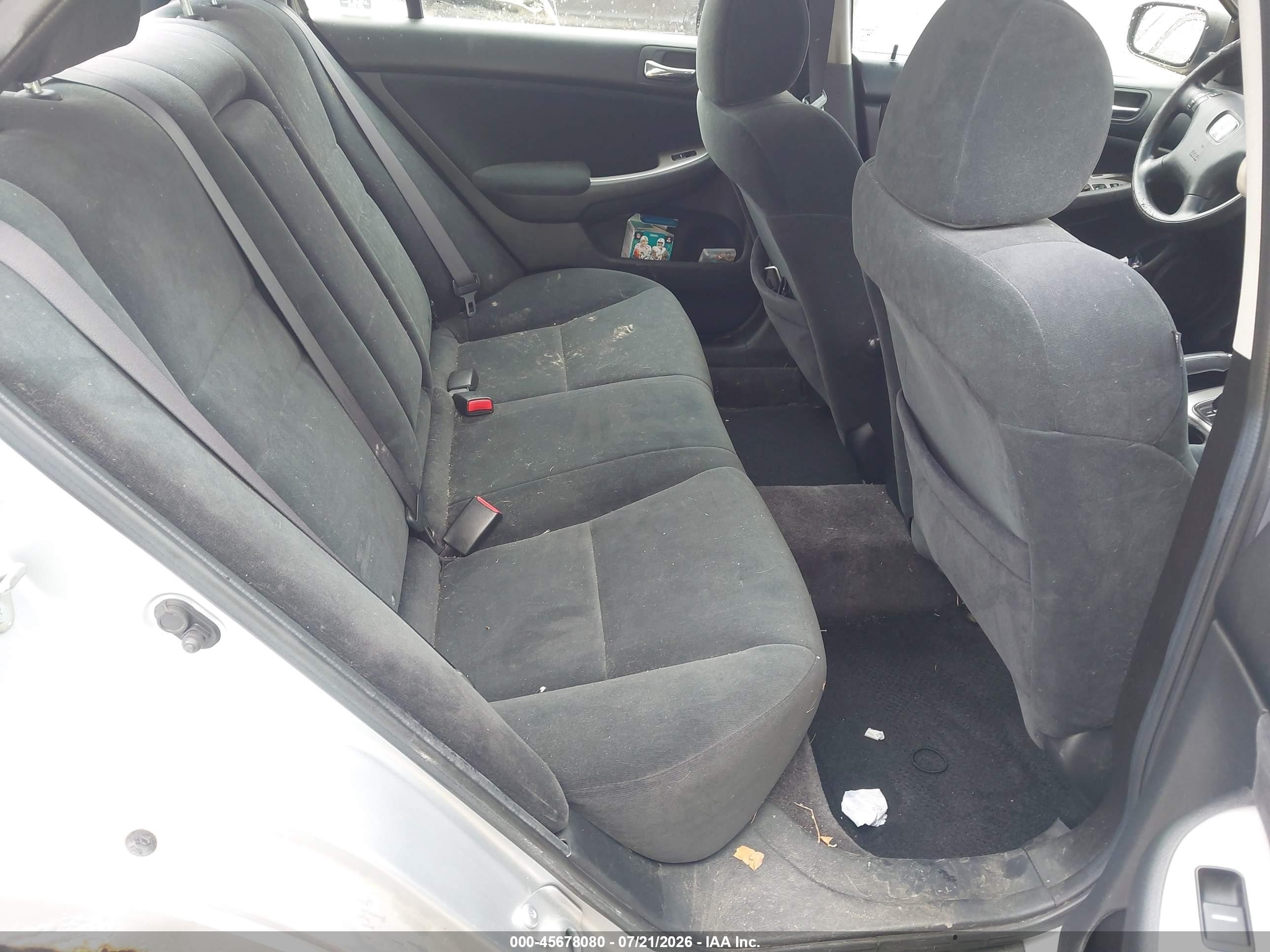 2005 Honda Accord 2.4 Ex Silver vin: 1HGCM567X5A111595