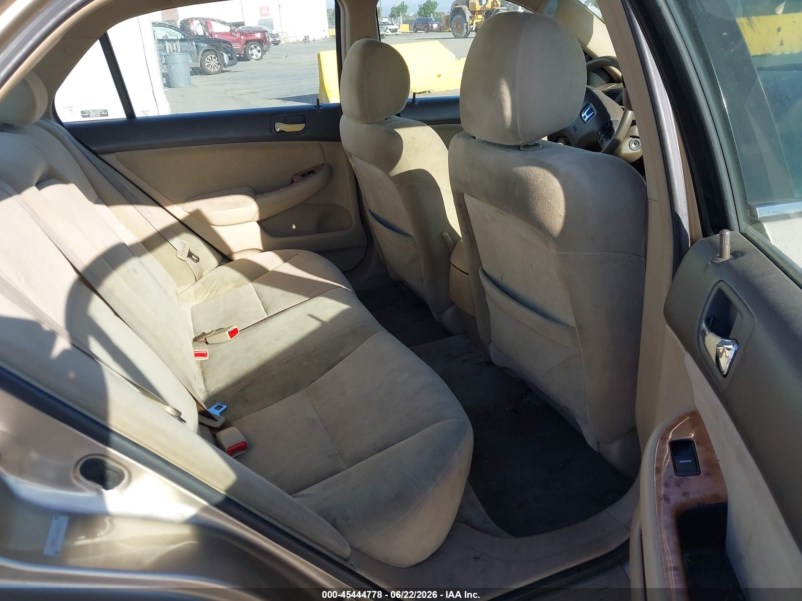 2005 Honda Accord 2.4 Ex Gold vin: 1HGCM567X5A128137