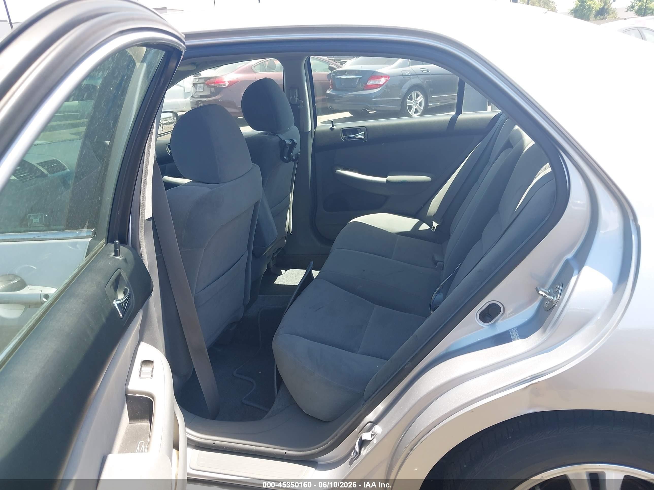 2007 Honda Accord 2.4 Ex Silver vin: 1HGCM567X7A040160