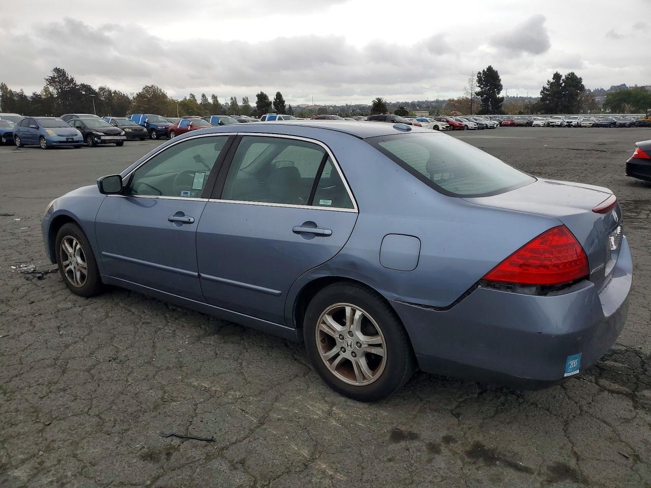 2007 Honda Accord Ex Blue vin: 1HGCM567X7A084840
