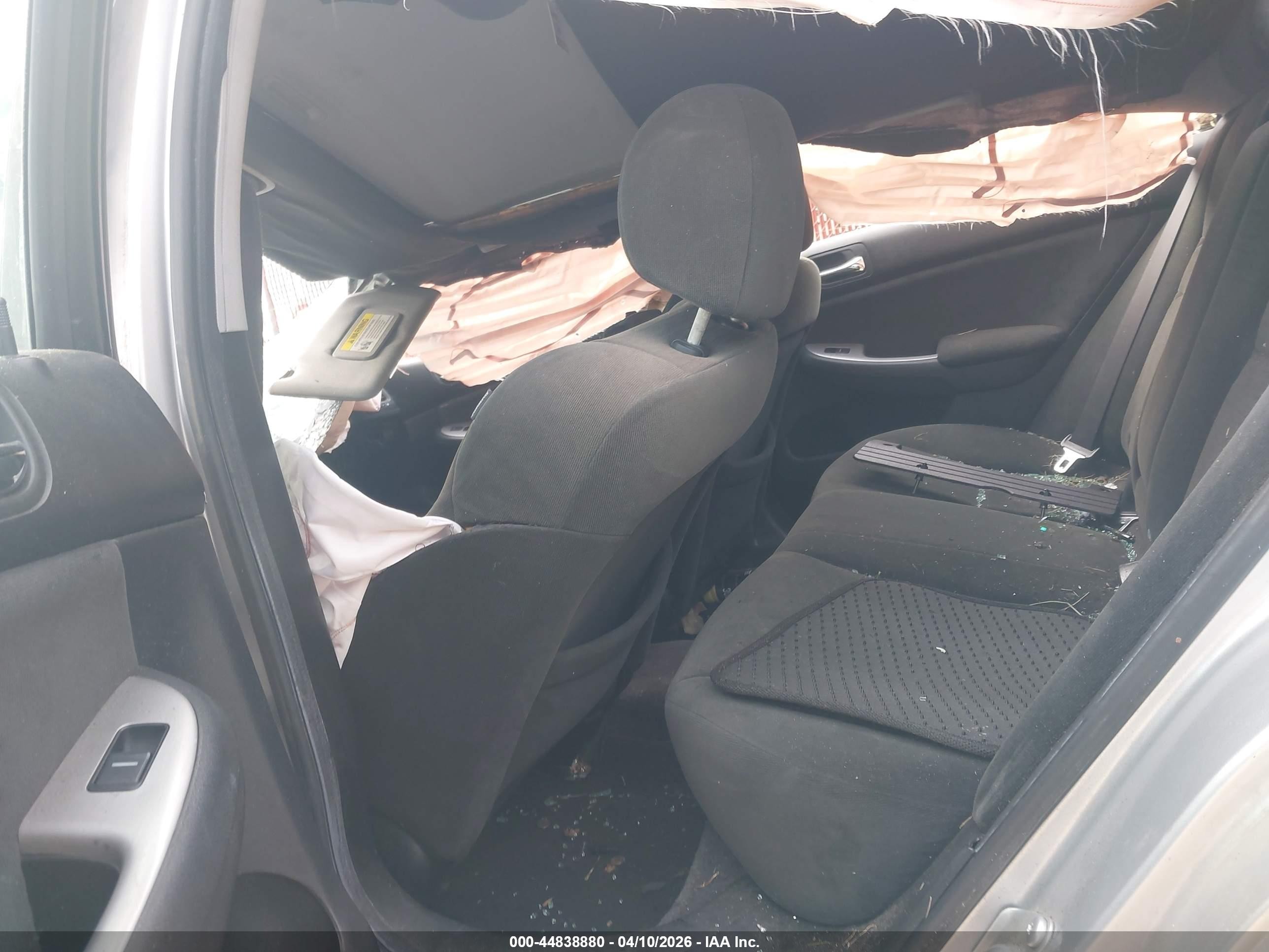 2007 Honda Accord 2.4 Ex Серебряный vin: 1HGCM567X7A200215