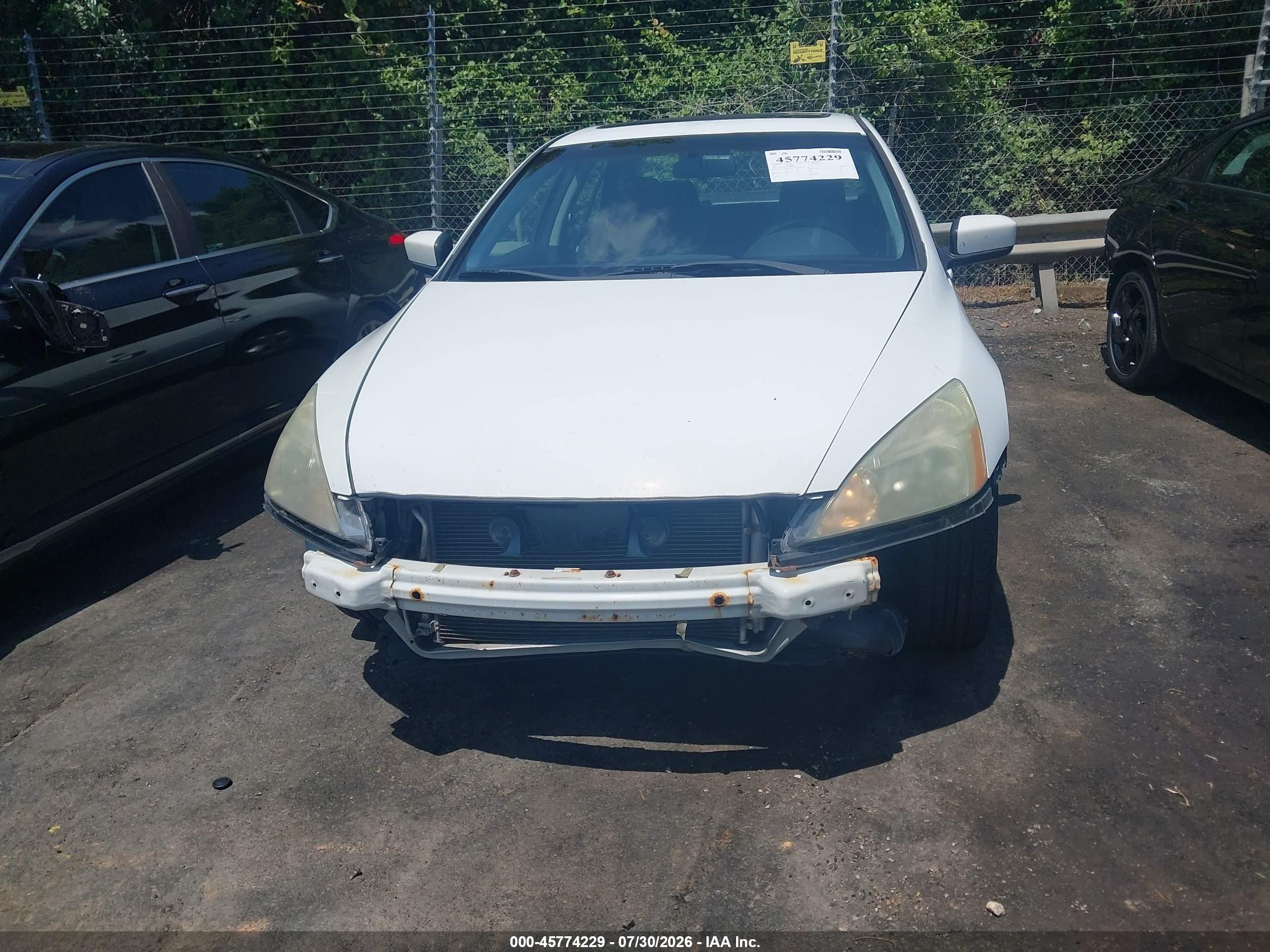 2007 Honda Accord 2.4 Ex White vin: 1HGCM567X7A806775
