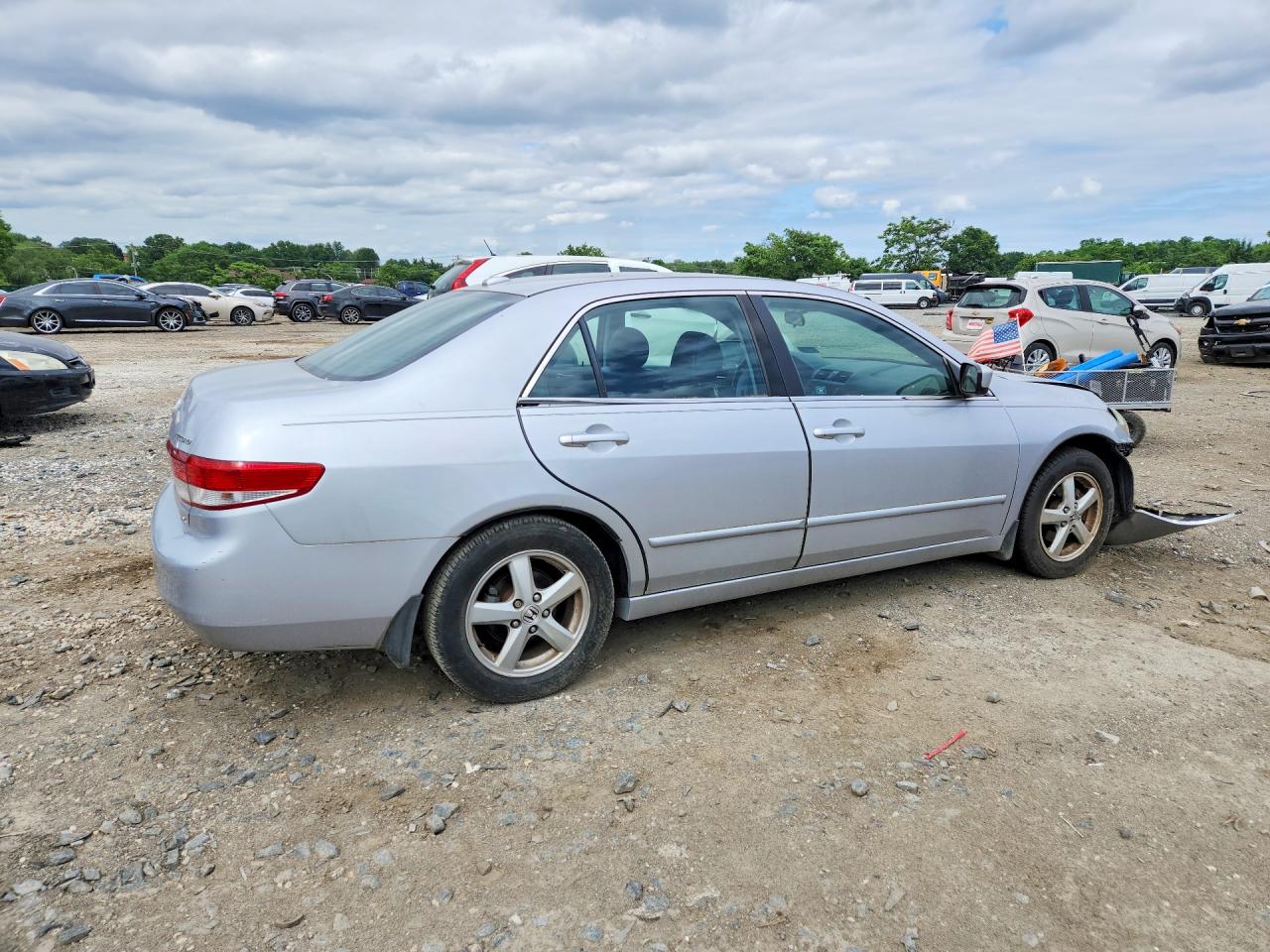2004 Honda Accord Ex Silver vin: 1HGCM56804A039779