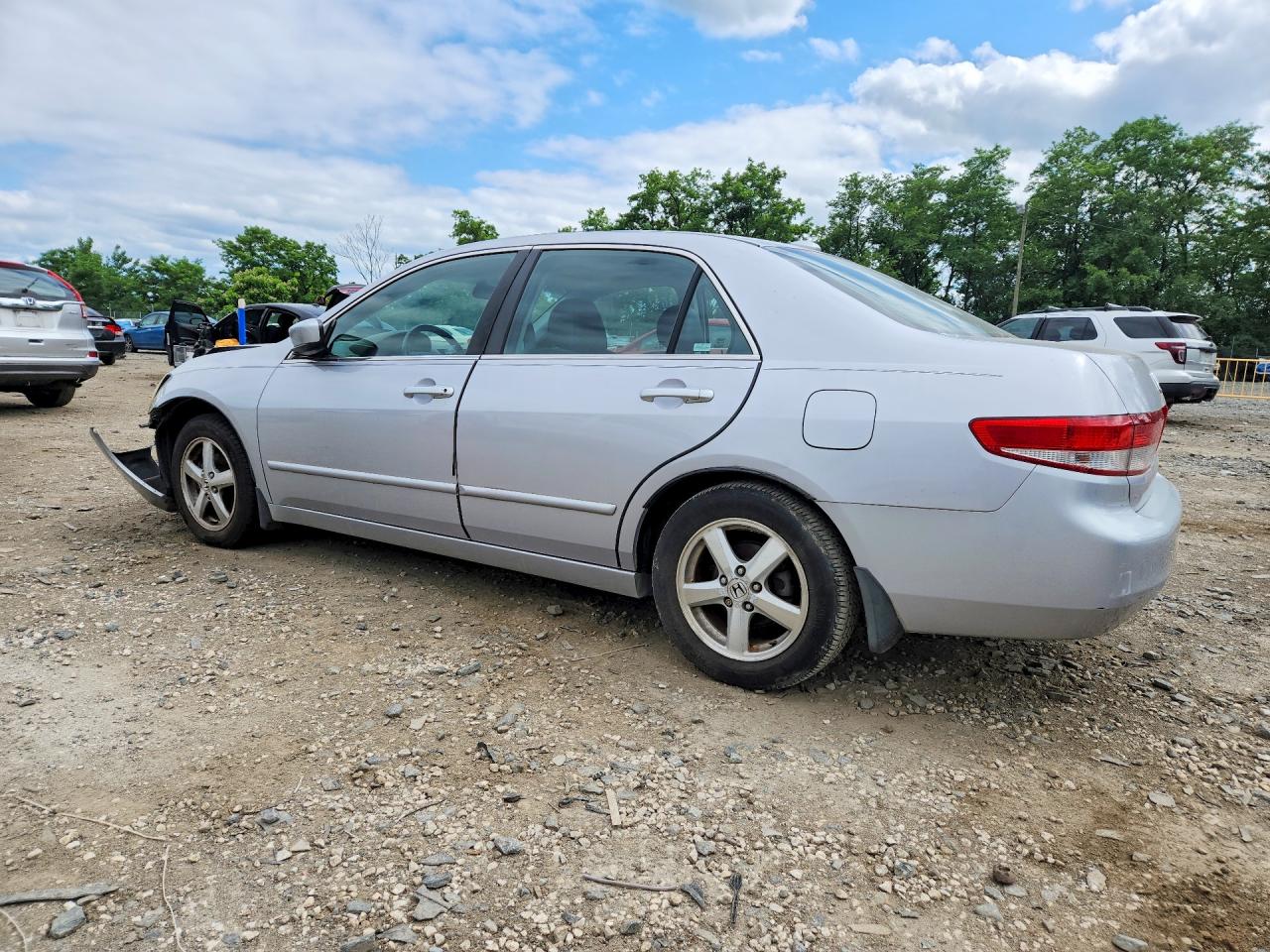2004 Honda Accord Ex Silver vin: 1HGCM56804A039779
