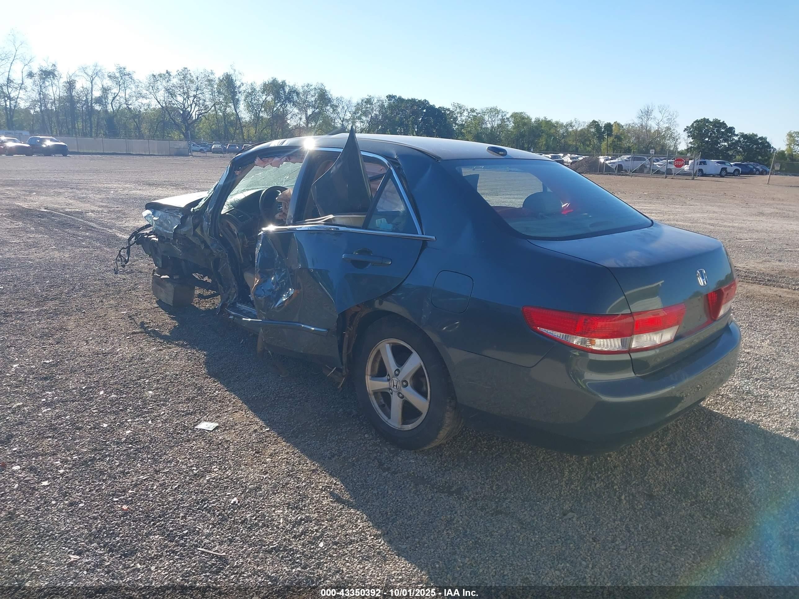 2004 Honda Accord 2.4 Ex Gray vin: 1HGCM56804A093695