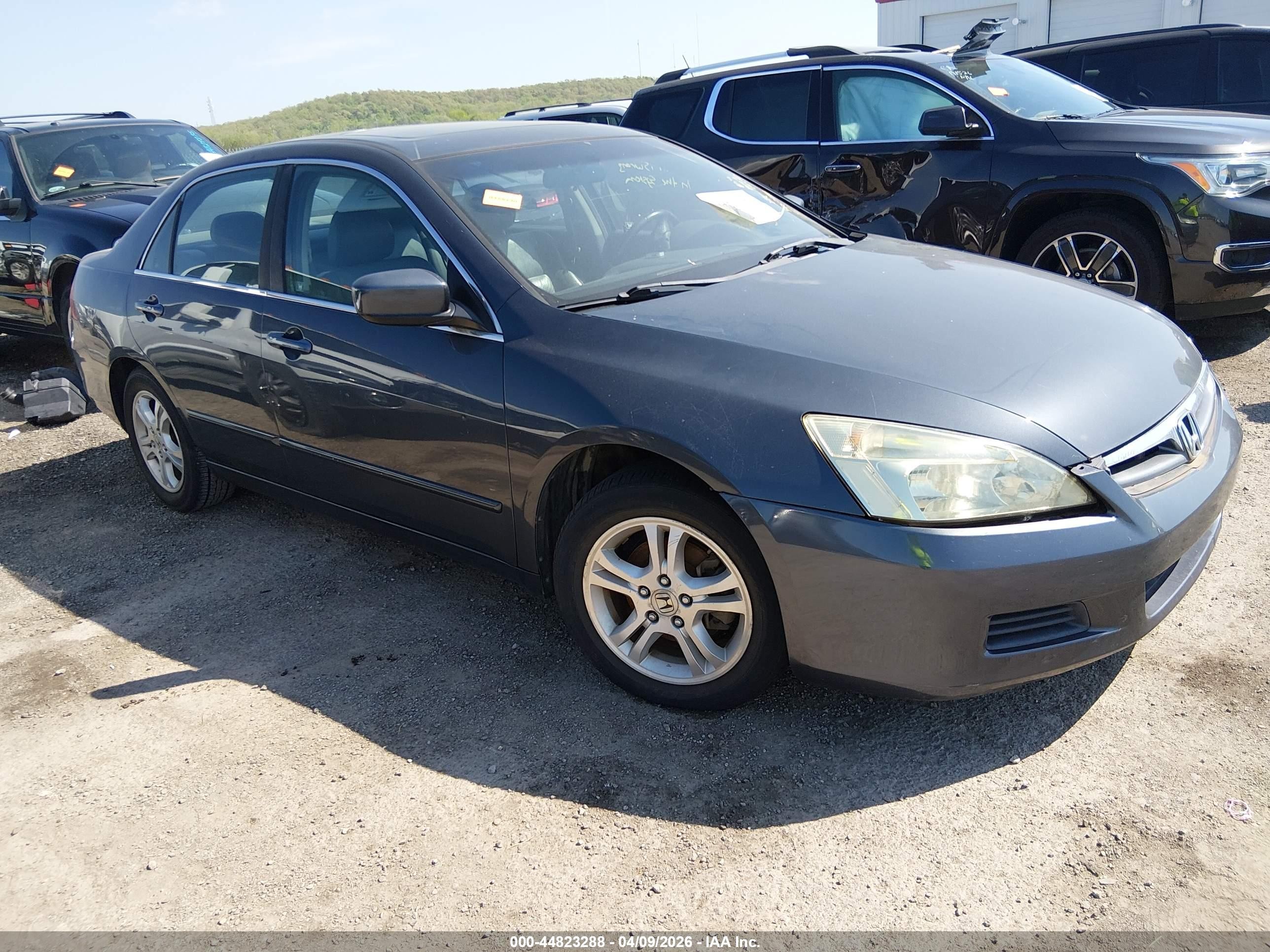 2006 Honda Accord 2.4 Ex Gray vin: 1HGCM56816A136654