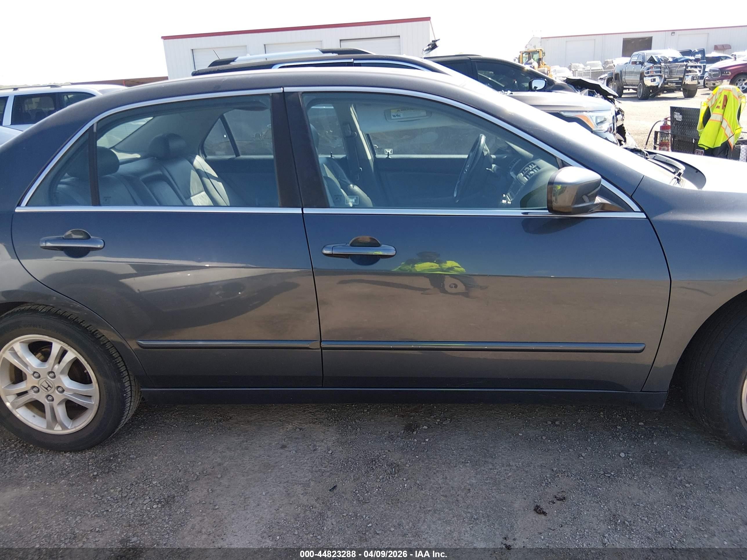 2006 Honda Accord 2.4 Ex Gray vin: 1HGCM56816A136654