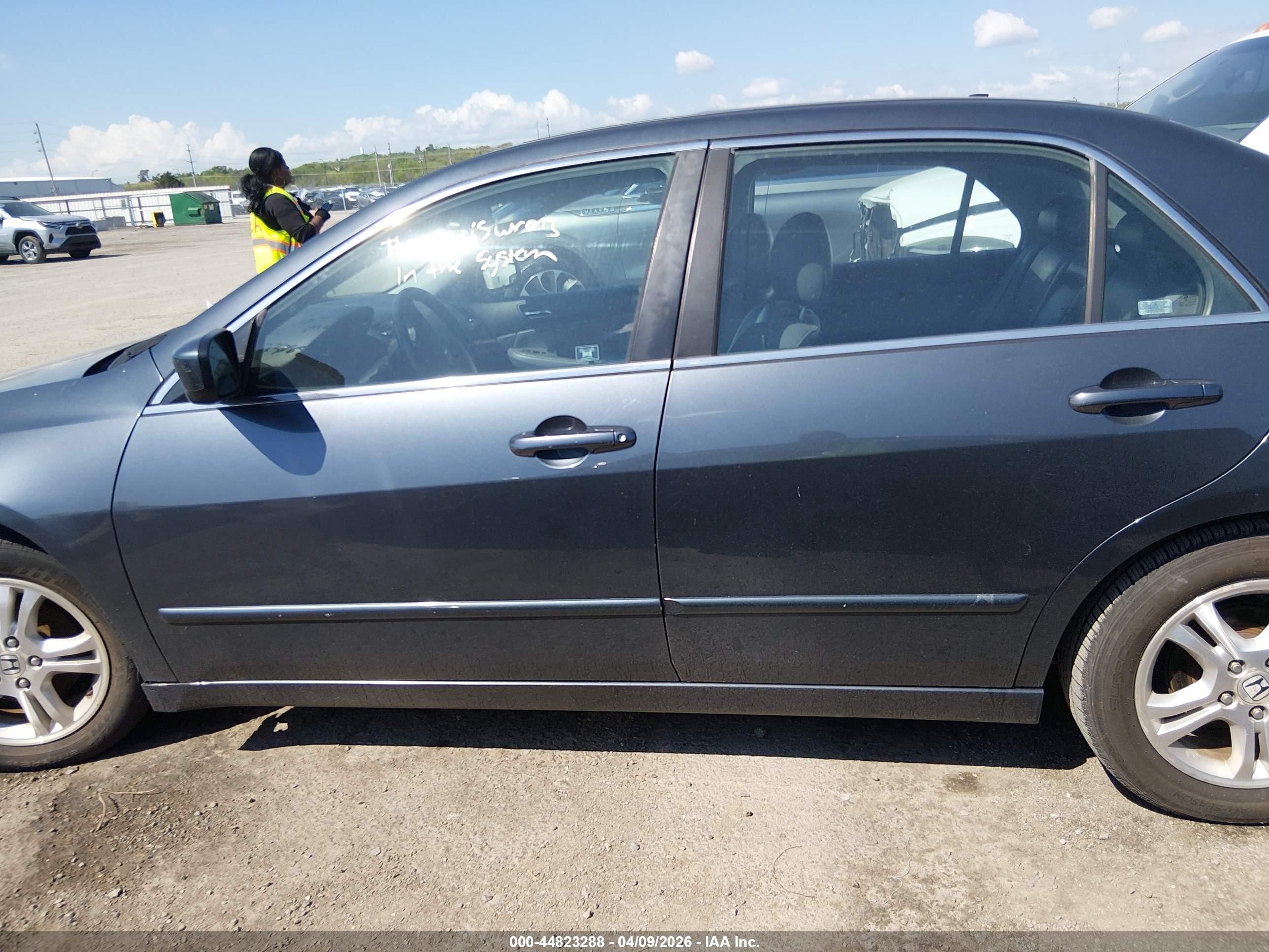 2006 Honda Accord 2.4 Ex Gray vin: 1HGCM56816A136654