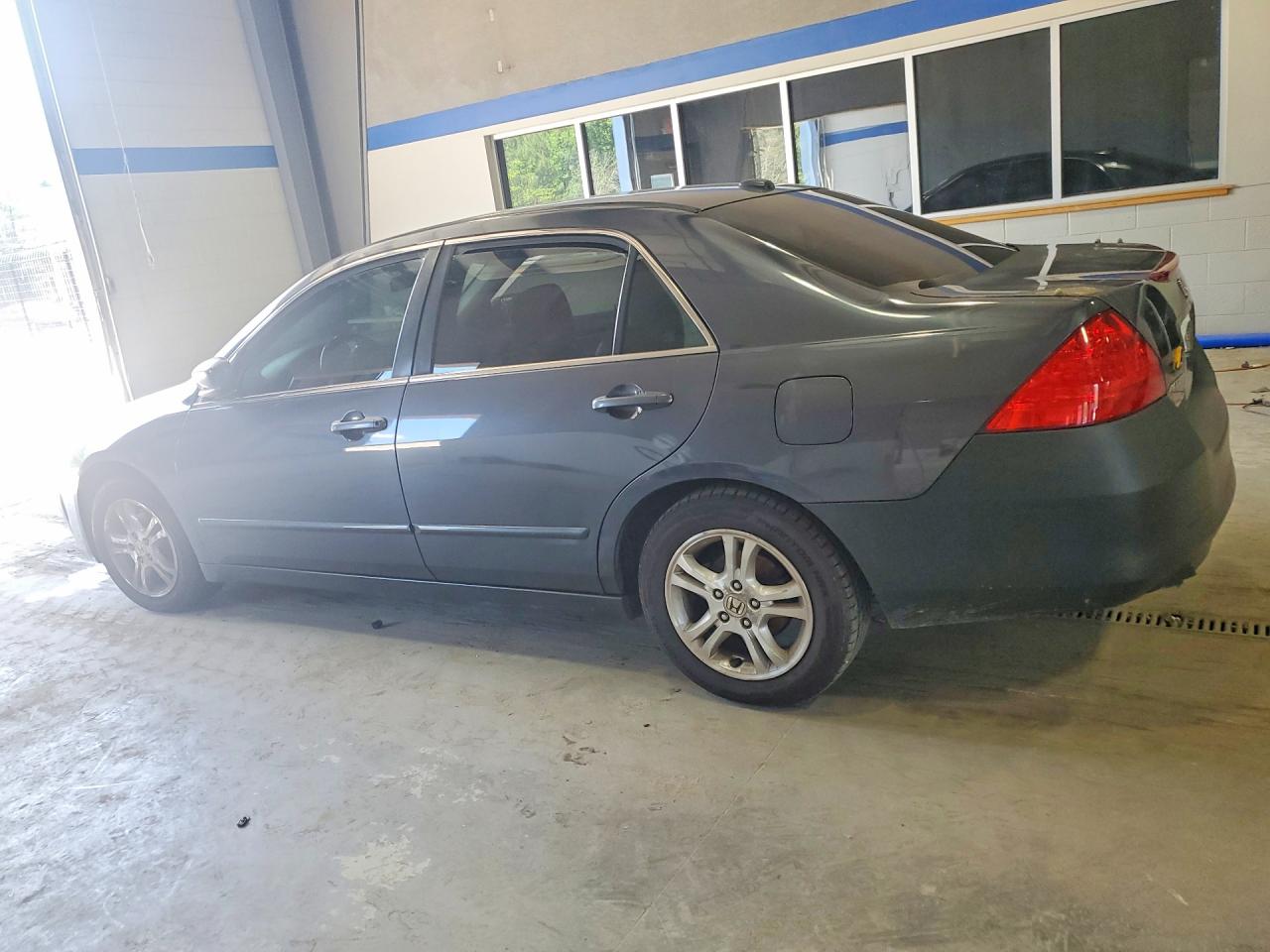 2006 Honda Accord Gray vin: 1HGCM56816A172151