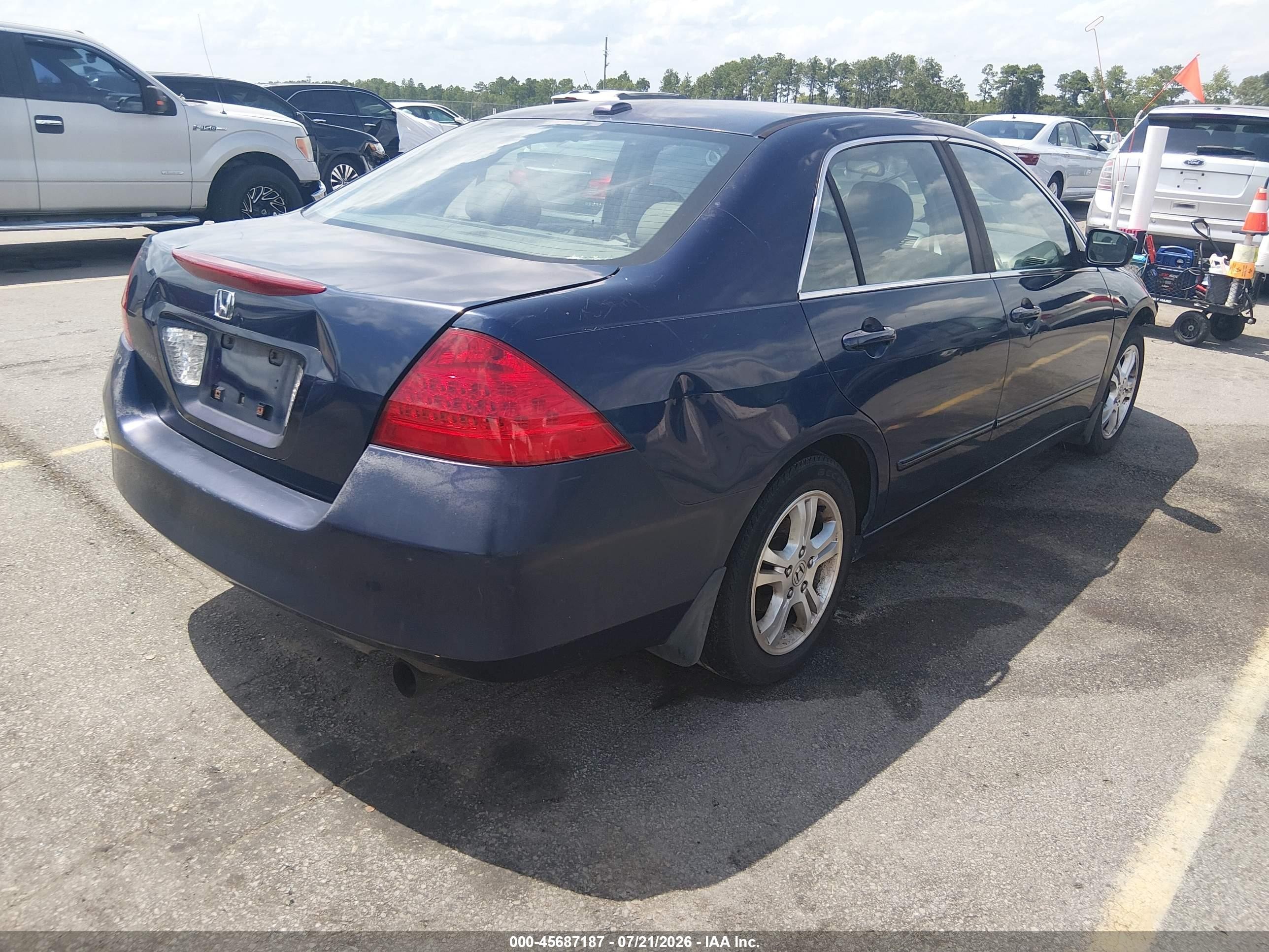 2006 Honda Accord 2.4 Ex Blue vin: 1HGCM56816A176328