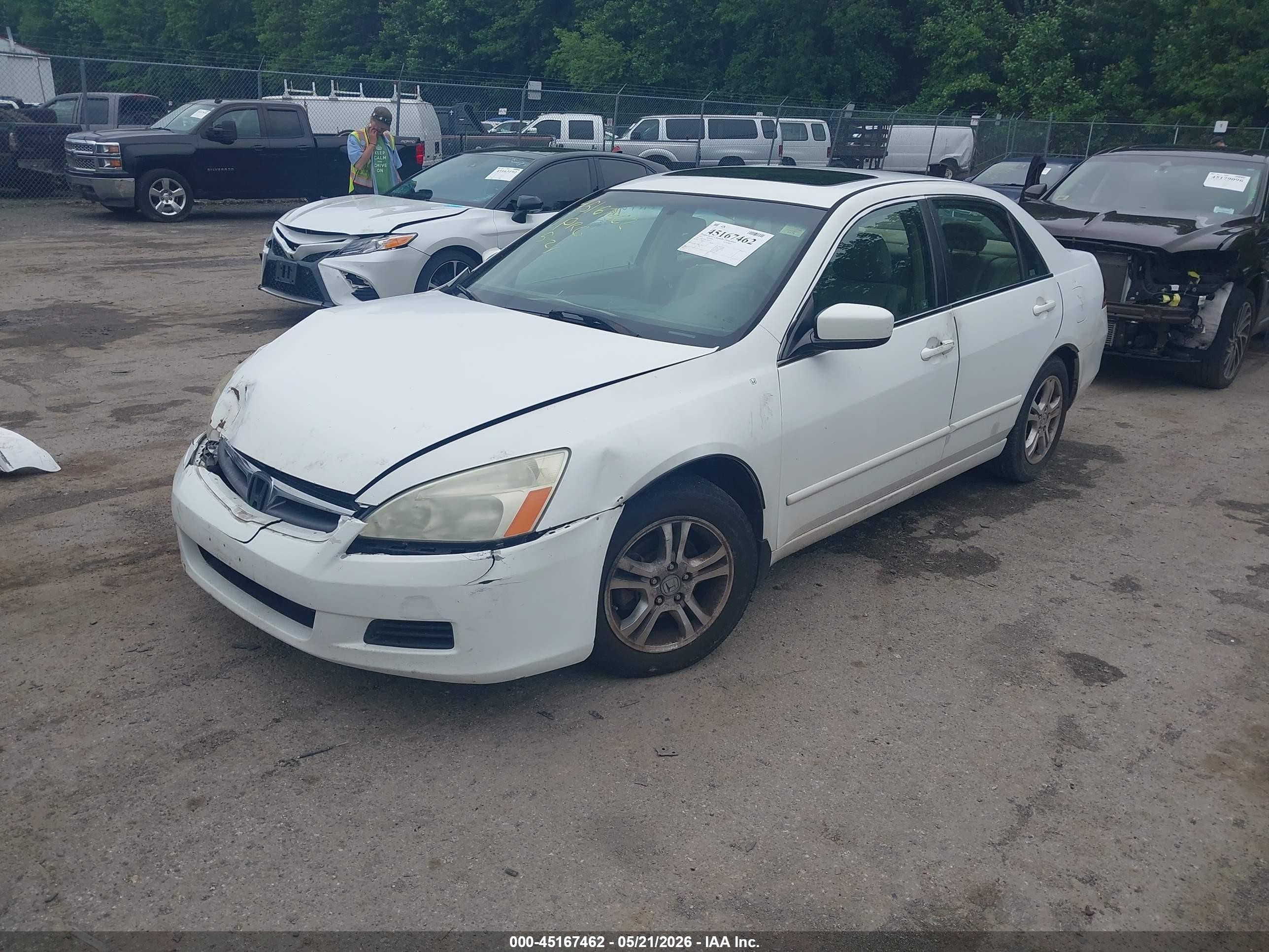 2007 Honda Accord 2.4 Ex White vin: 1HGCM56817A019139