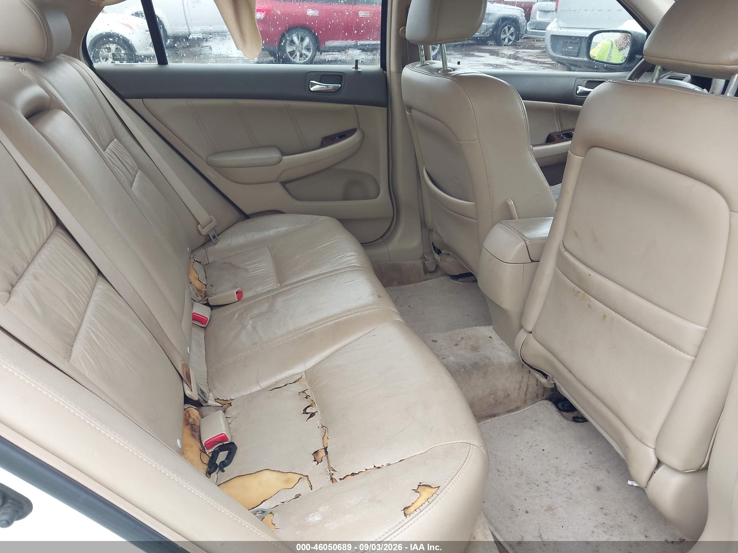 2007 Honda Accord 2.4 Ex White vin: 1HGCM56817A089918