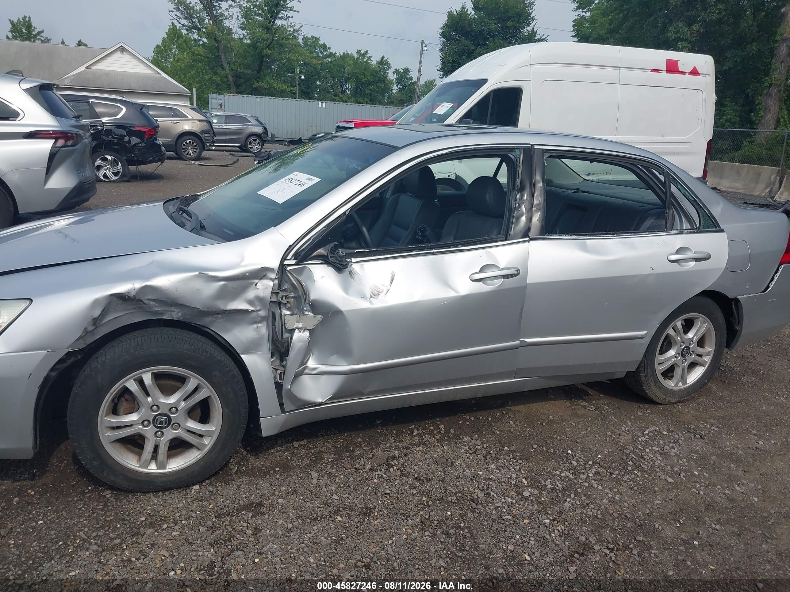2007 Honda Accord 2.4 Ex Silver vin: 1HGCM56817A109472