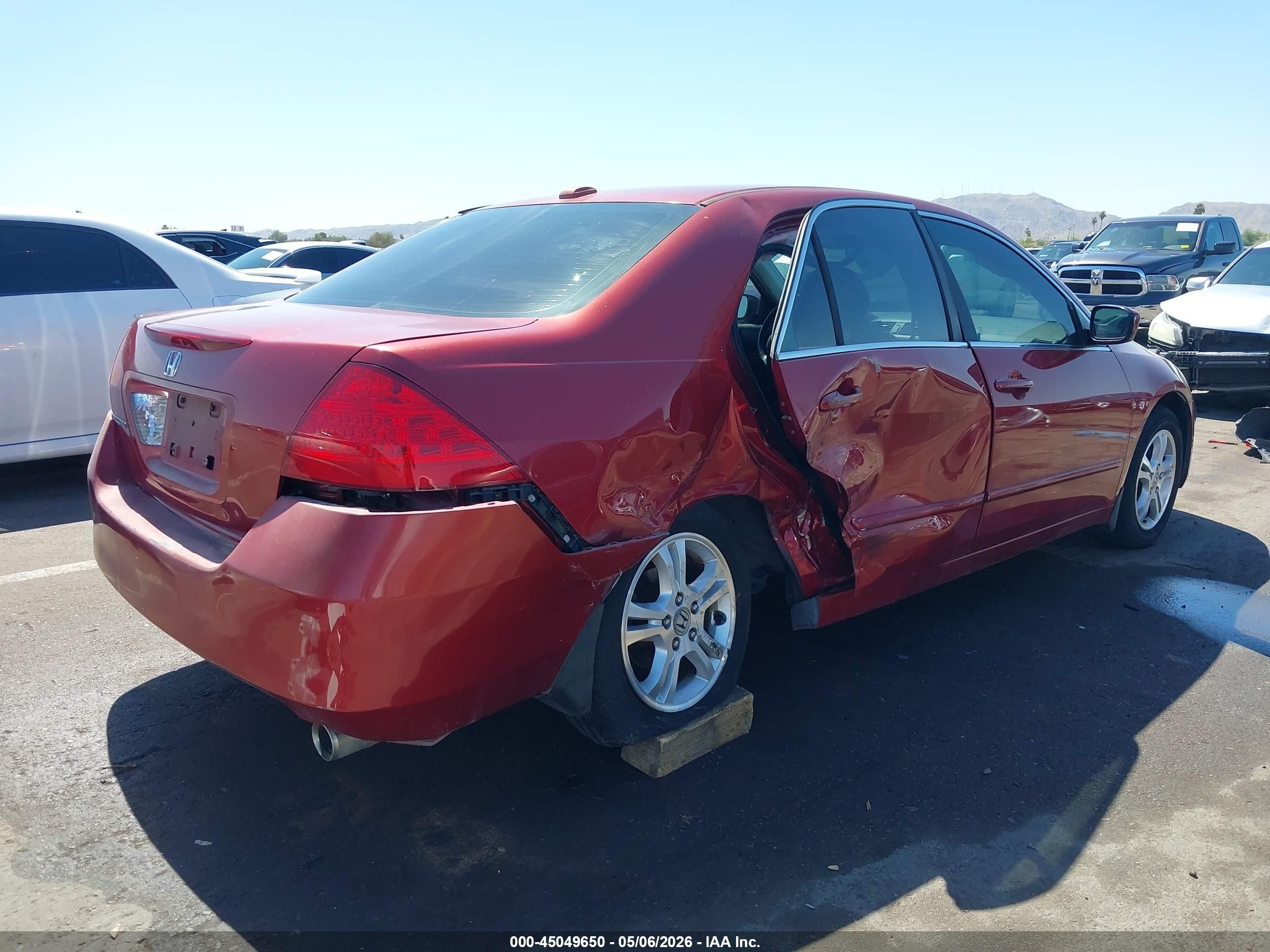 2007 Honda Accord 2.4 Ex Красный vin: 1HGCM56817A145940