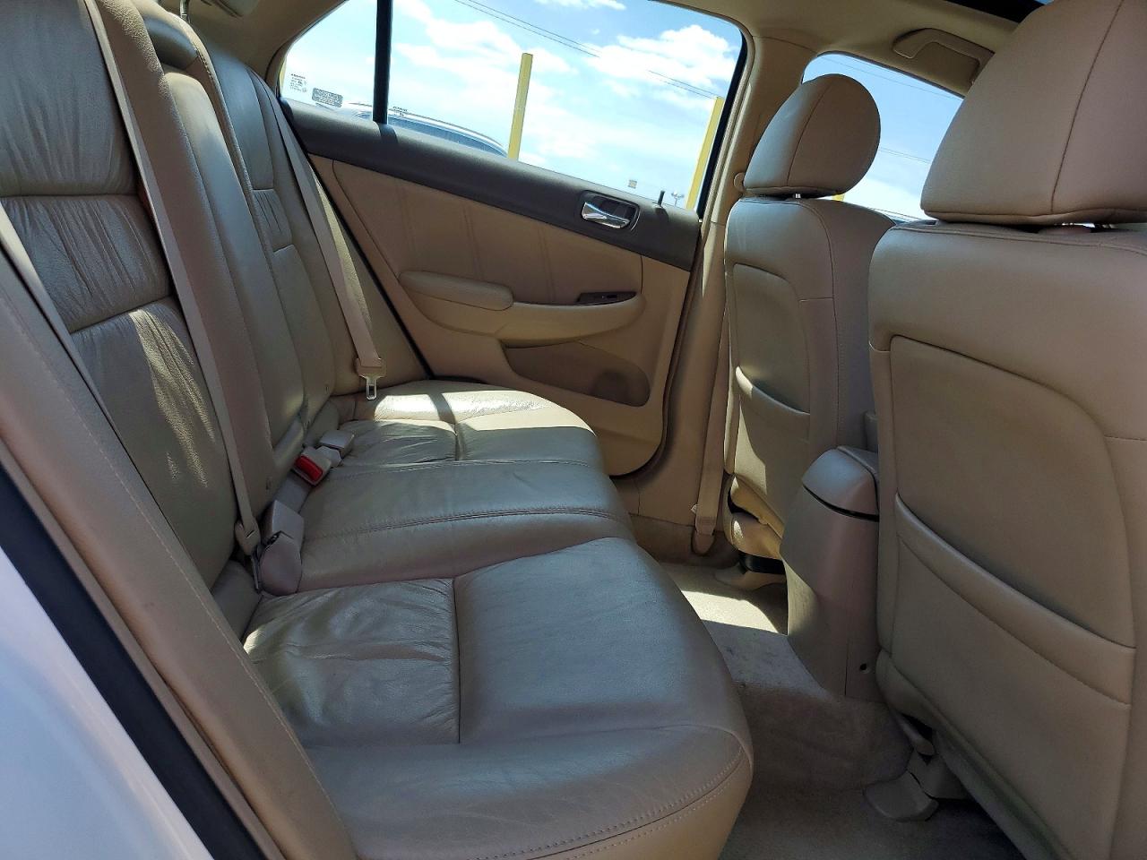 2006 Honda Accord Ex White vin: 1HGCM56826A011341