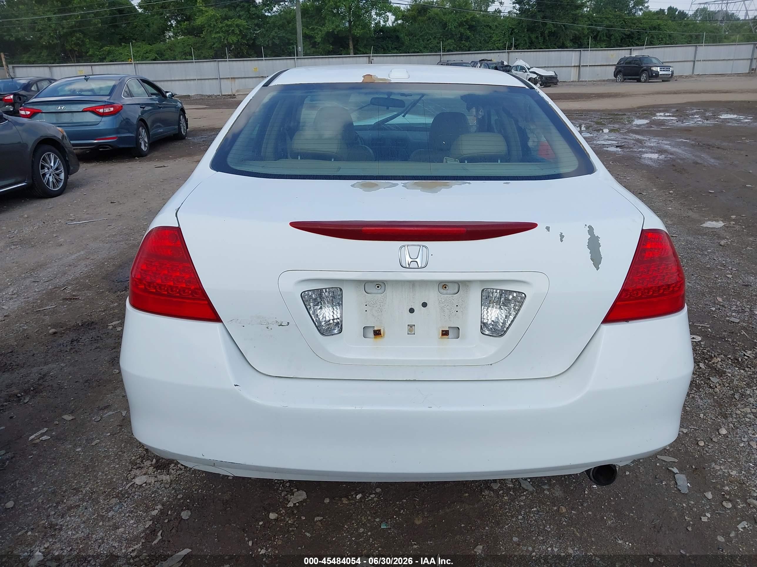 2006 Honda Accord 2.4 Ex White vin: 1HGCM56826A140776