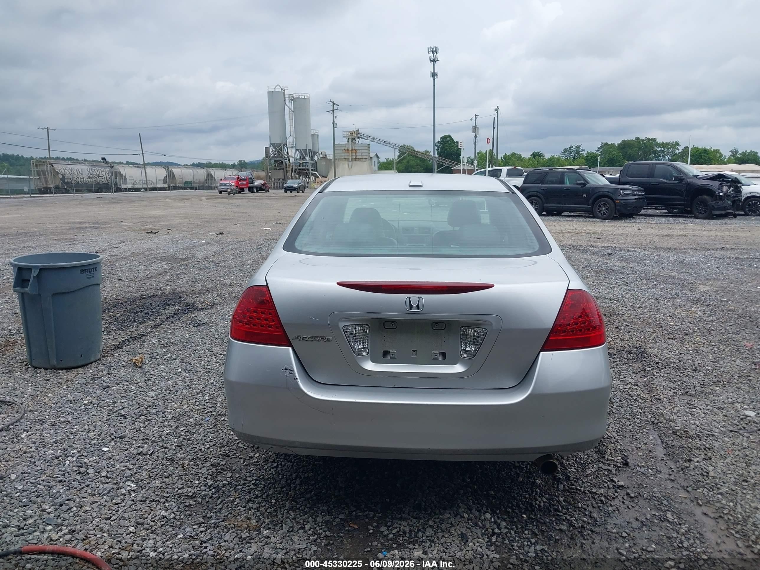 2006 Honda Accord 2.4 Ex Silver vin: 1HGCM56826A140891