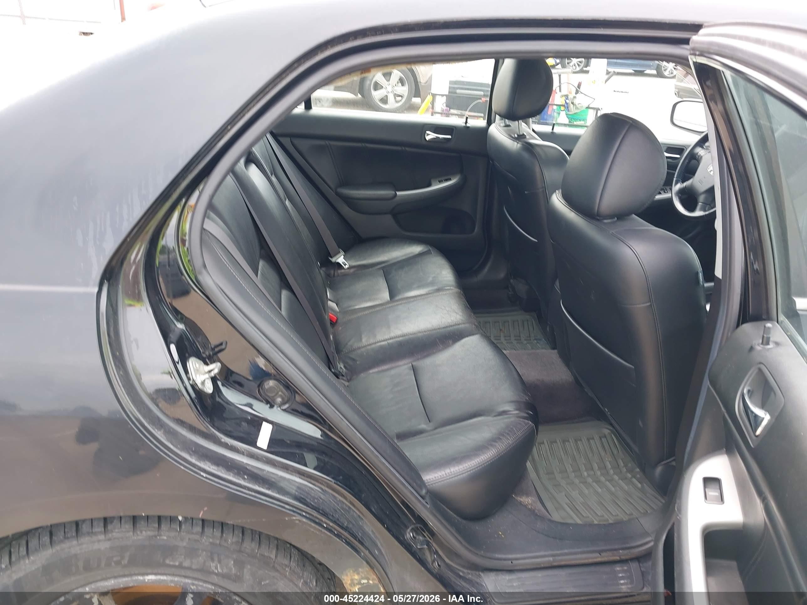 2007 Honda Accord 2.4 Ex Черный vin: 1HGCM56827A170913