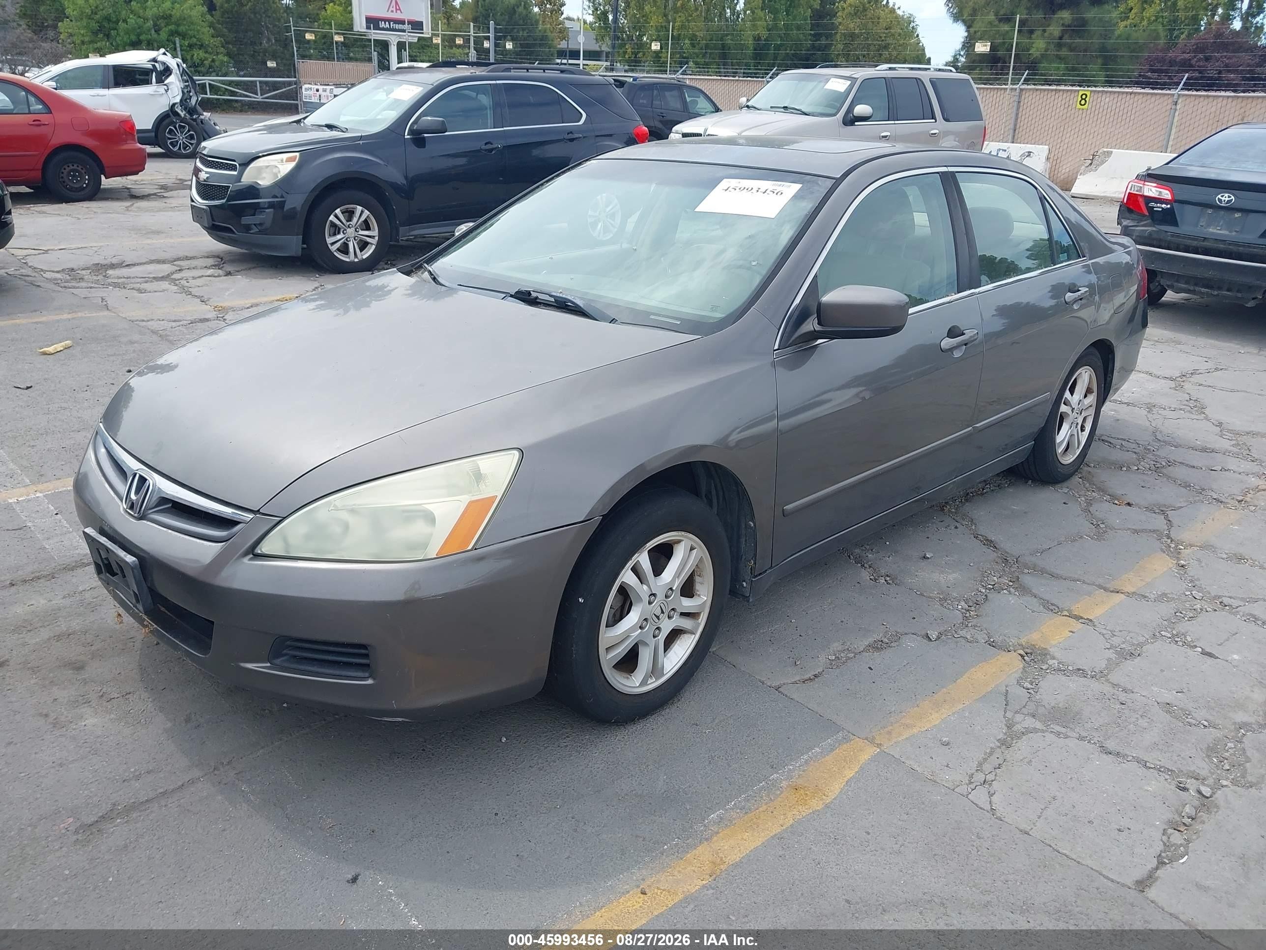 2007 Honda Accord 2.4 Ex Silver vin: 1HGCM56827A216613