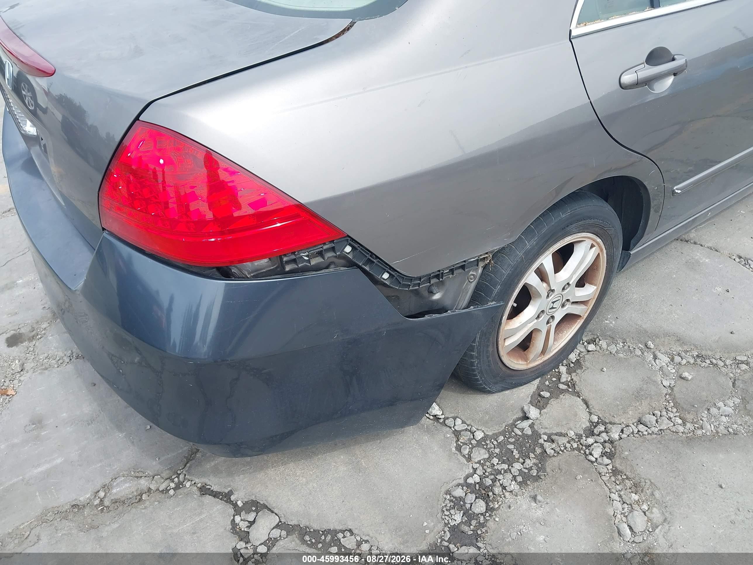 2007 Honda Accord 2.4 Ex Silver vin: 1HGCM56827A216613