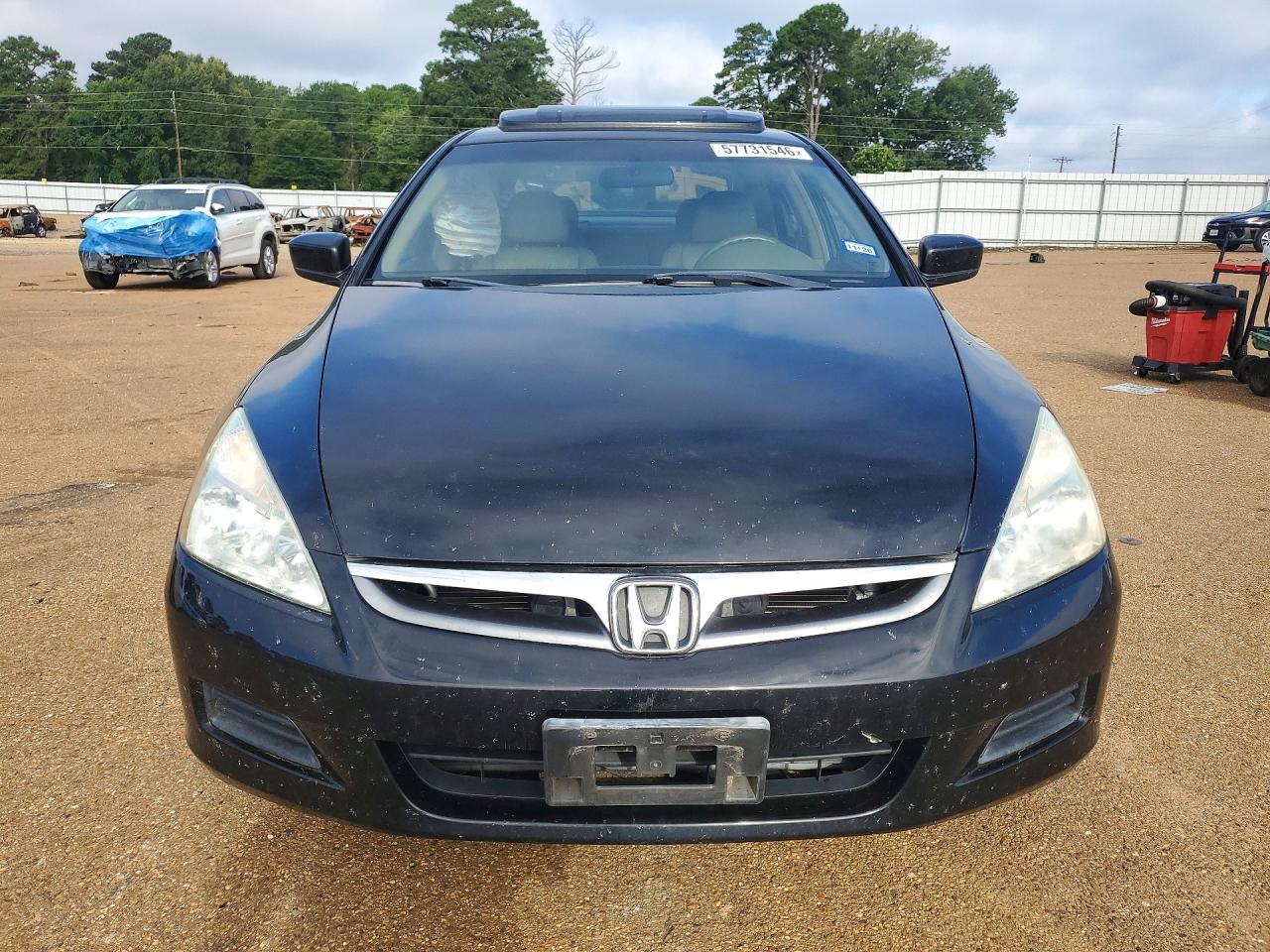 2007 Honda Accord Ex Черный vin: 1HGCM56827A218118