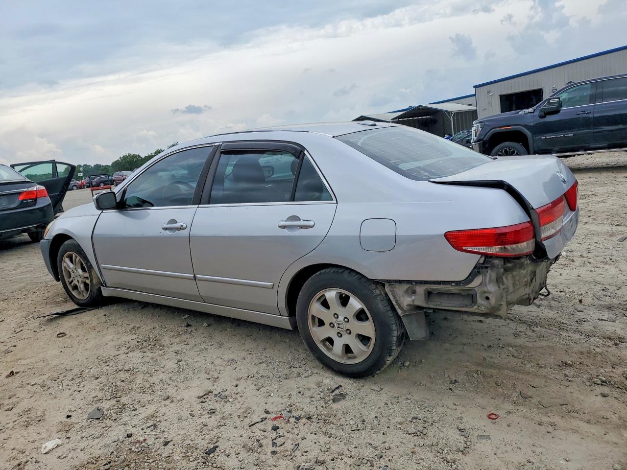 2004 Honda Accord Ex Серебряный vin: 1HGCM56834A004573