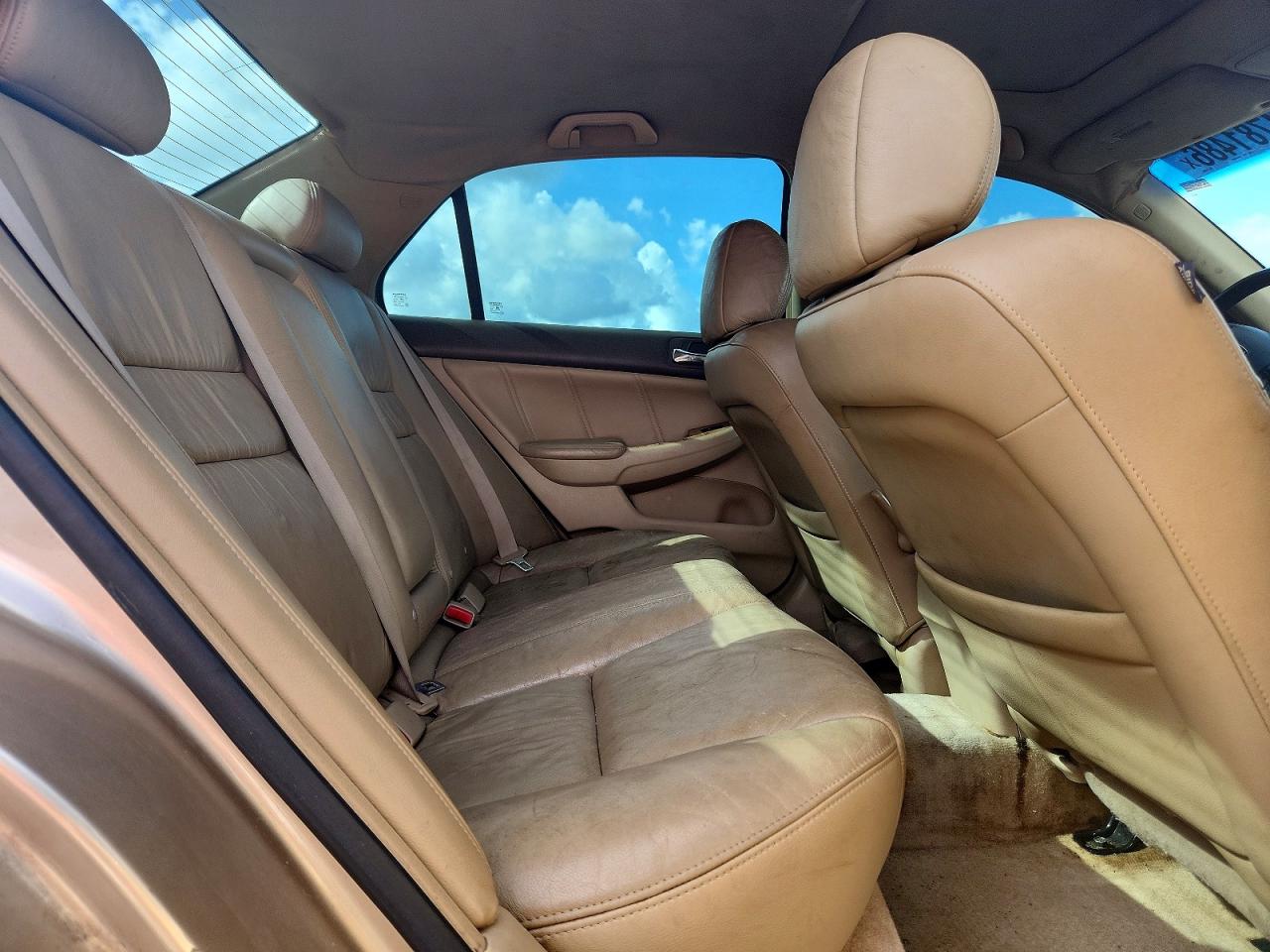 2004 Honda Accord Ex Gold vin: 1HGCM56834A028081