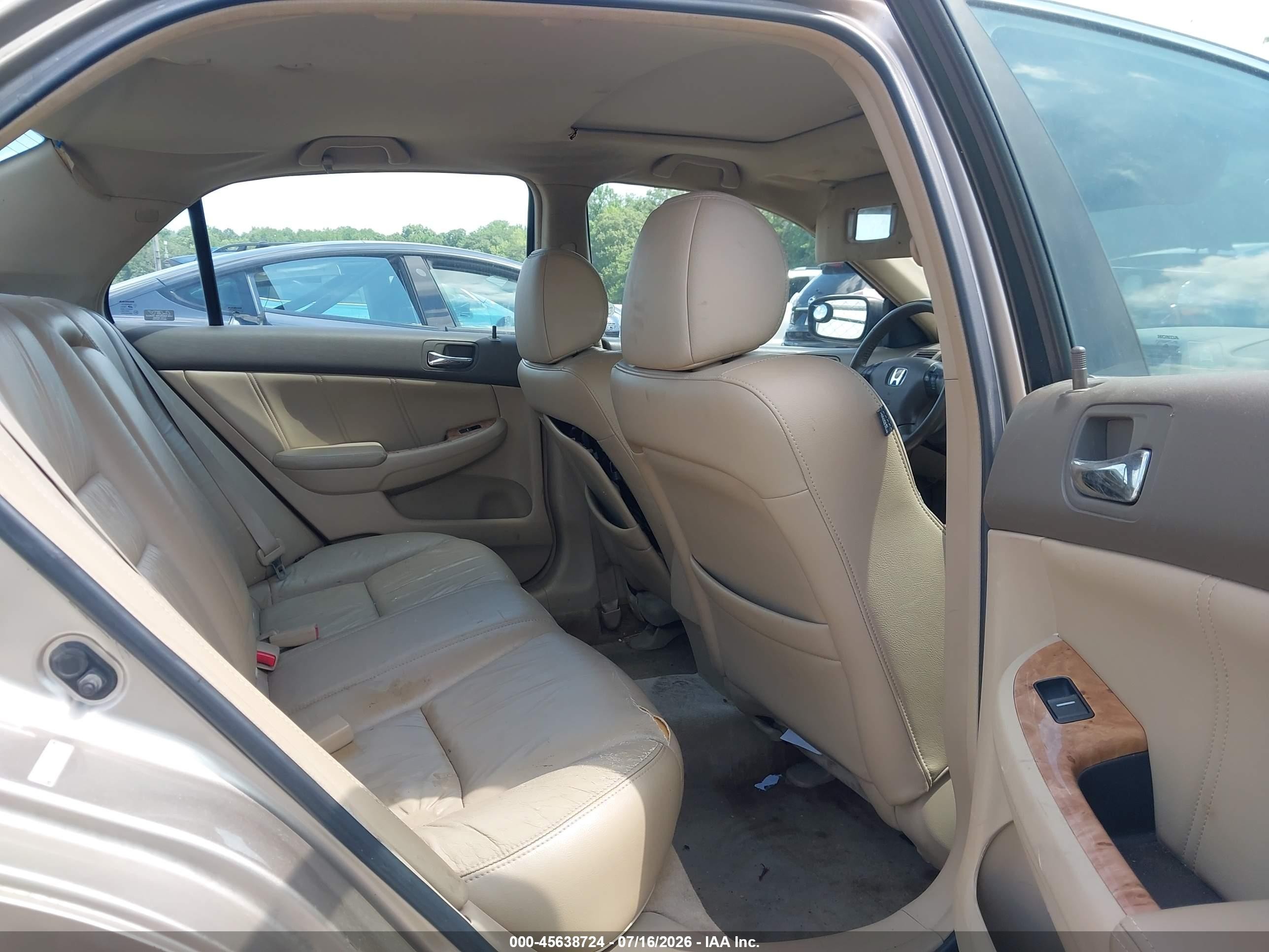 2004 Honda Accord 2.4 Ex Beige vin: 1HGCM56834A107136