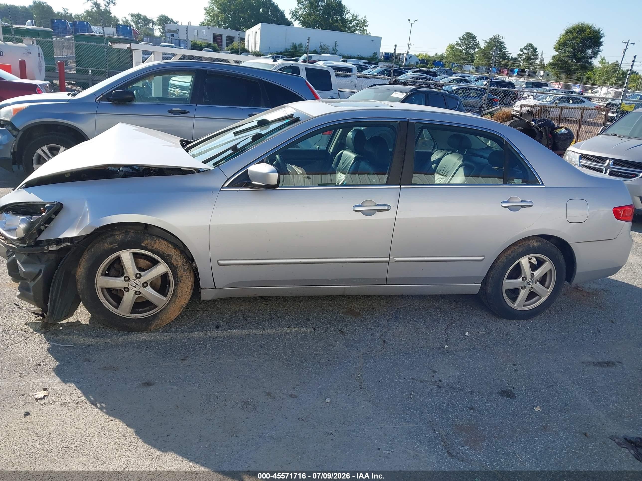 2005 Honda Accord 2.4 Ex Silver vin: 1HGCM56835A009404