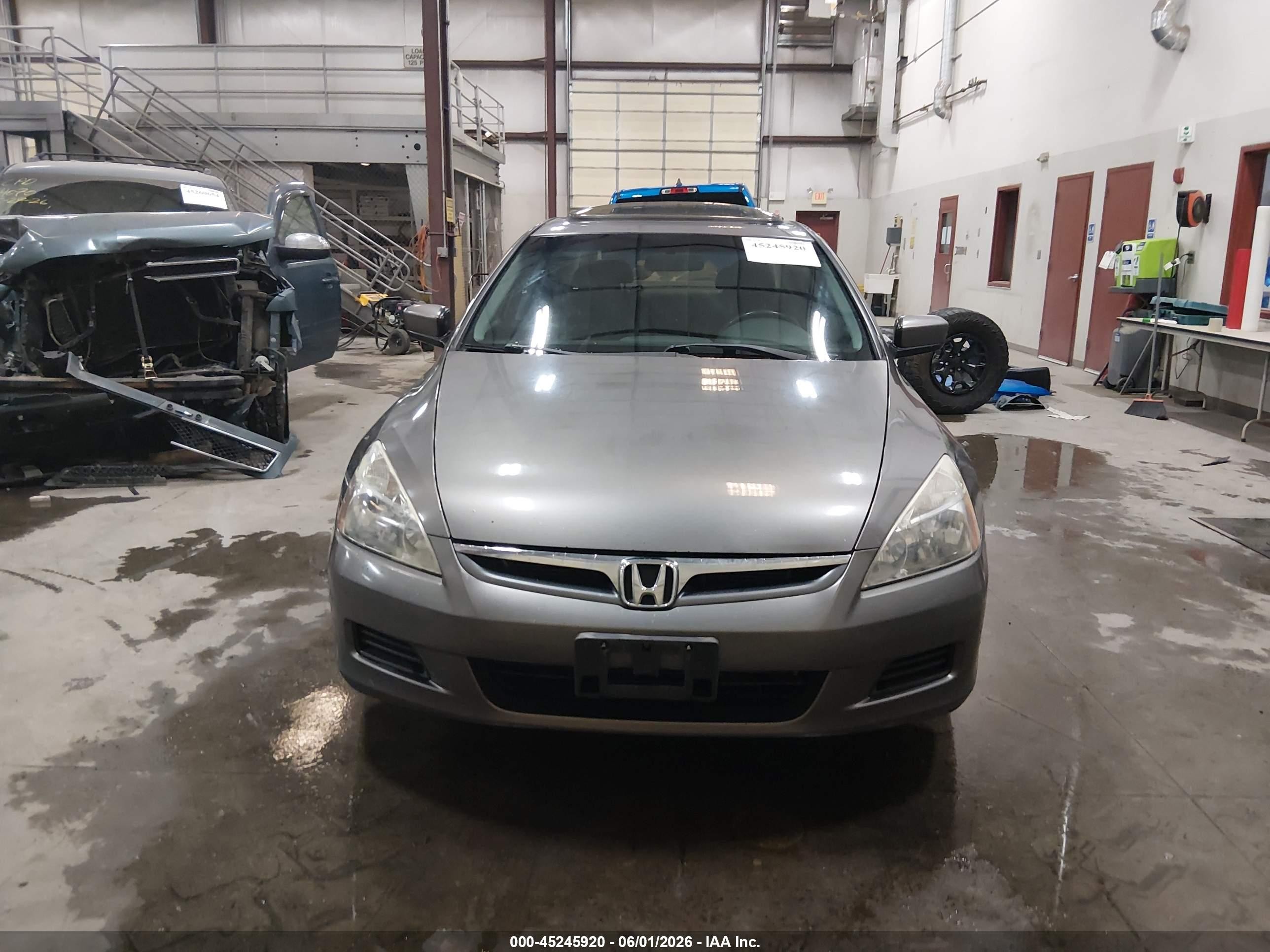 2006 Honda Accord 2.4 Ex Gray vin: 1HGCM56836A133111