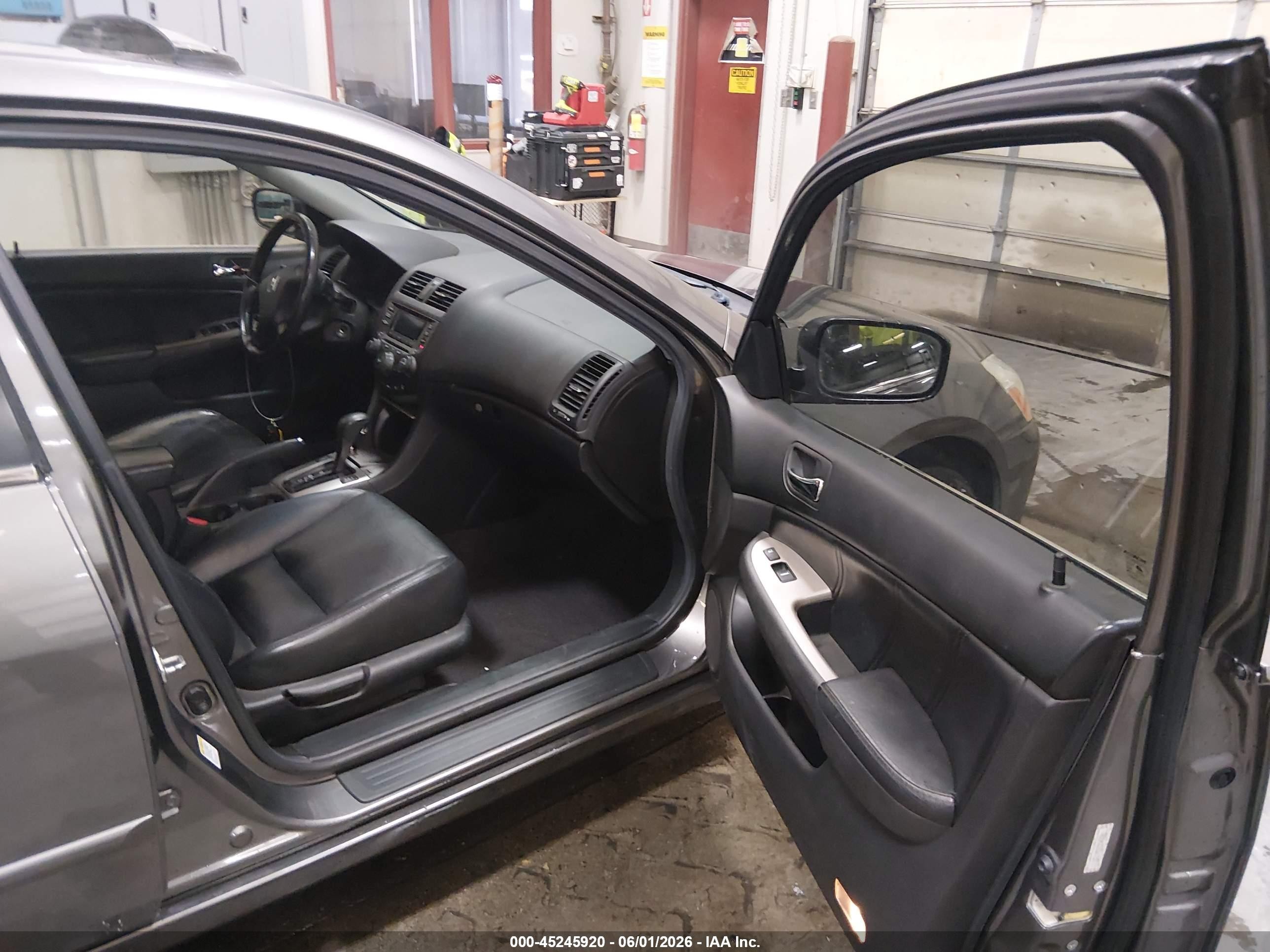 2006 Honda Accord 2.4 Ex Gray vin: 1HGCM56836A133111